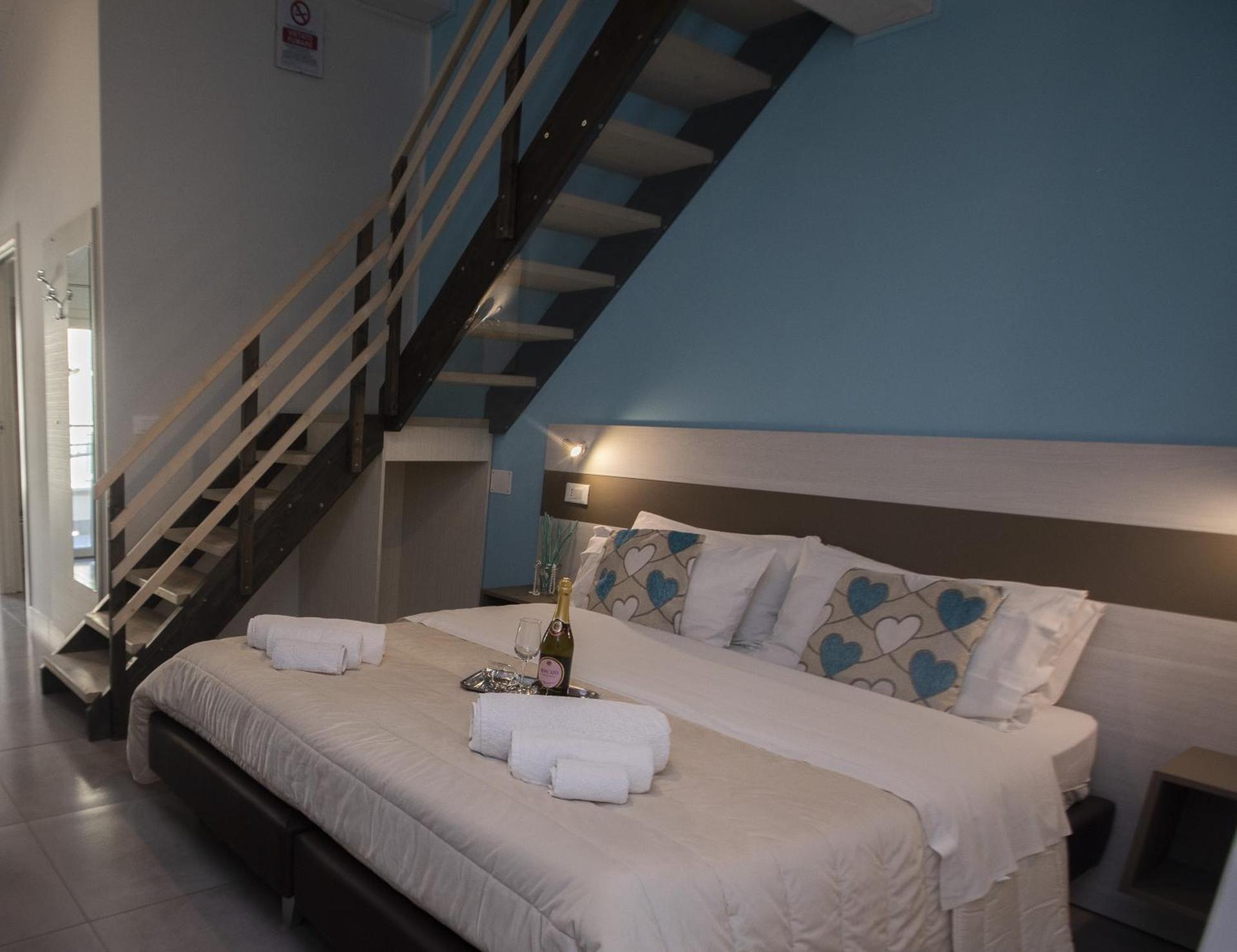 La Perla Amantea - Rooms & Apartaments