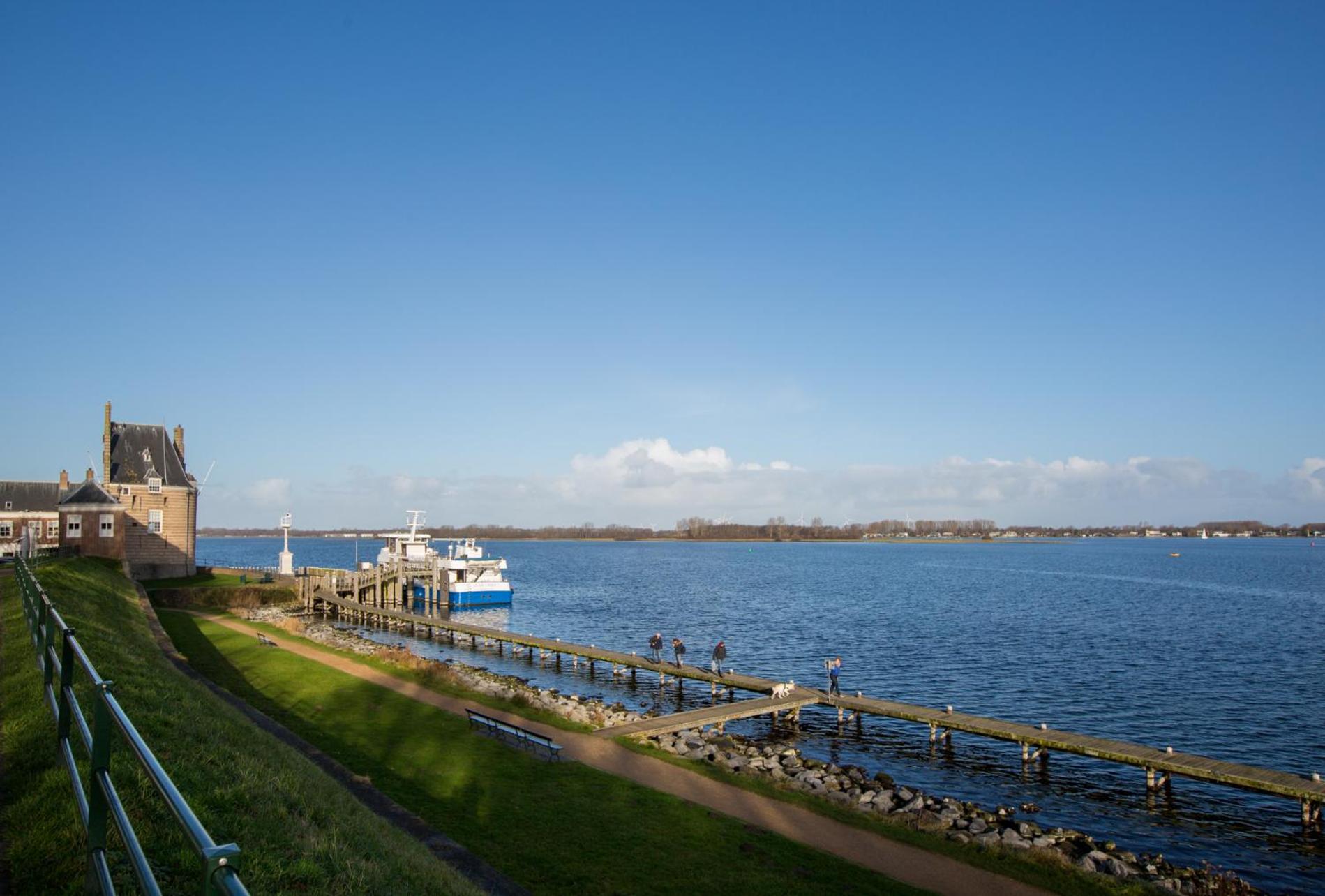 Welcome in - Appartement met zonnige tuin - Kievitenlaan 1 - Veere 'Nescio'
