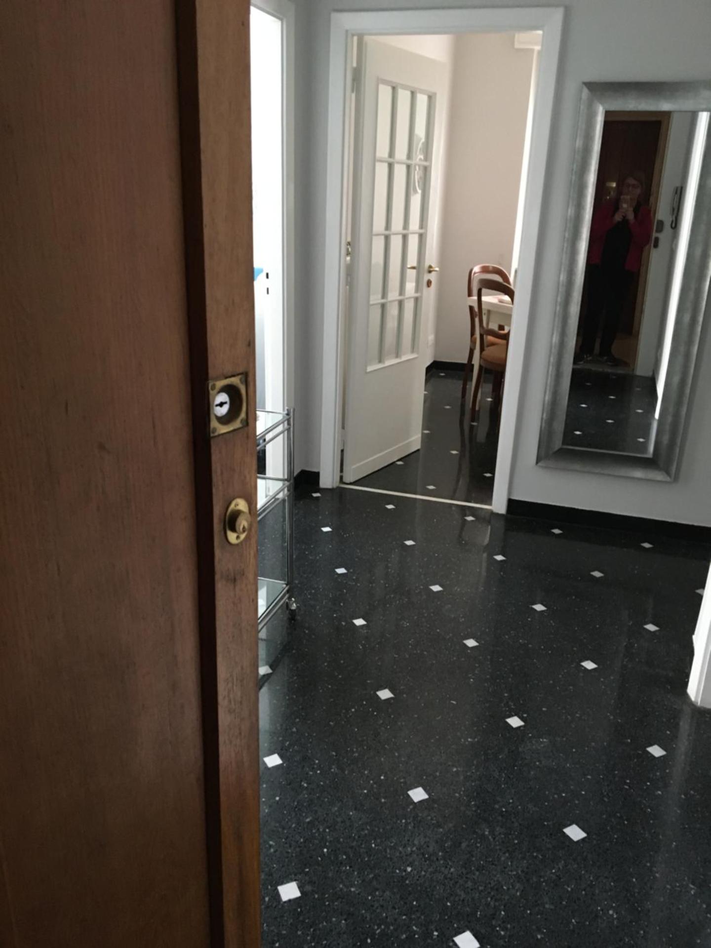 Casa di Aldo: una casa nel centro di Nervi.