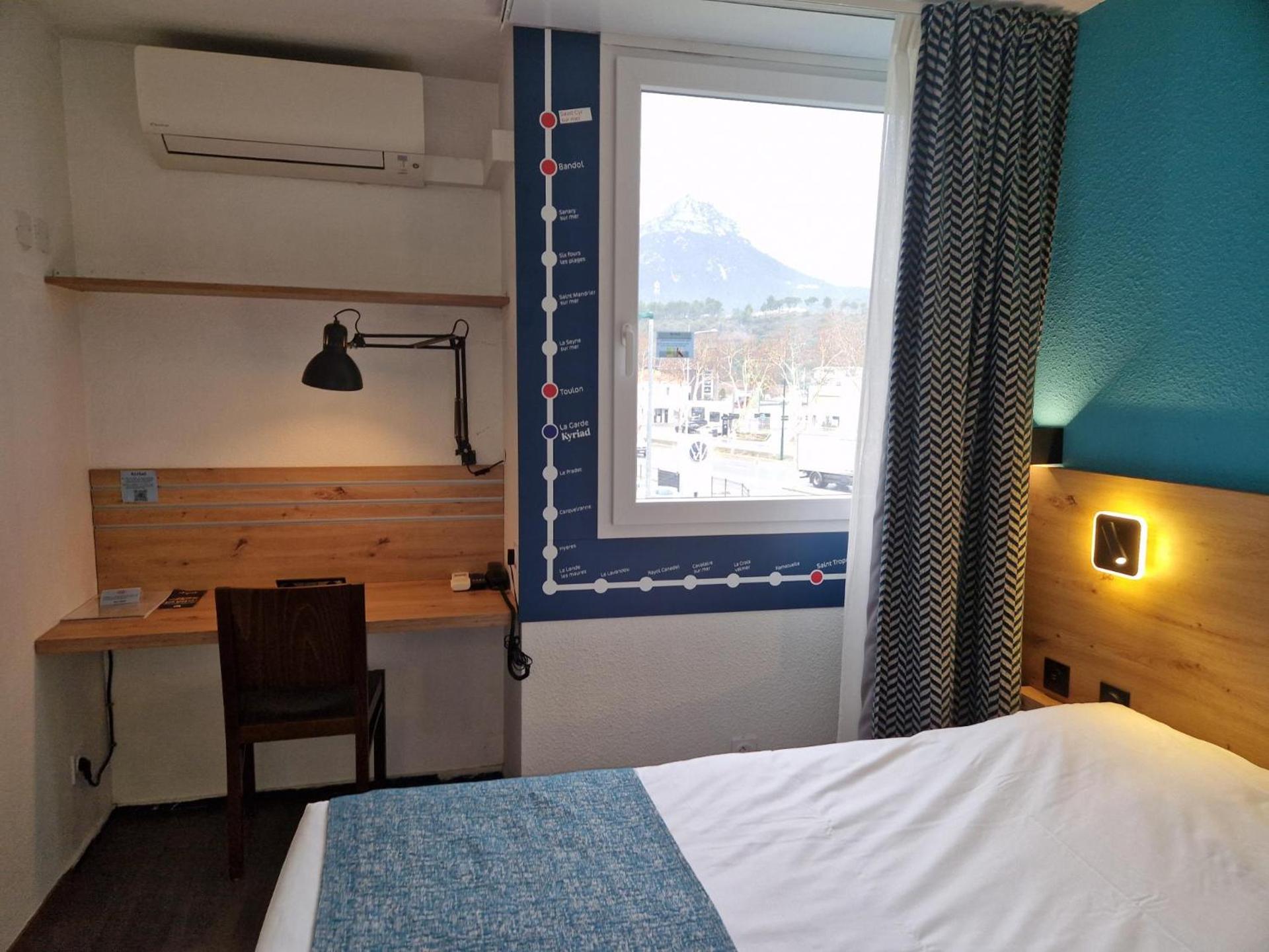 Kyriad Toulon Est Hyeres La Garde