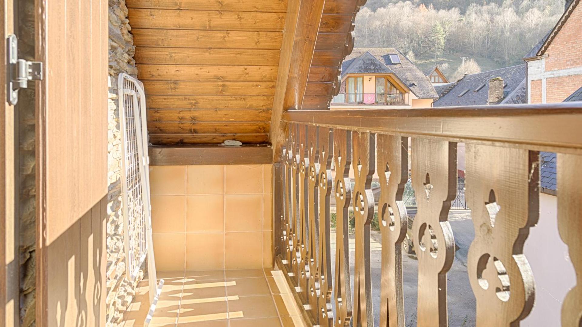 Saplan Real Estate DUPLEX LONGUERA