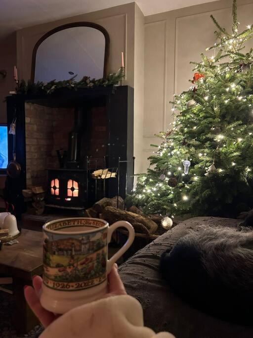 Favour Royal Cottage - dog friendly forest escape