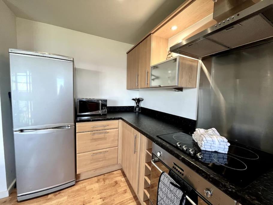 Beachfront Bliss with Spectacular Views