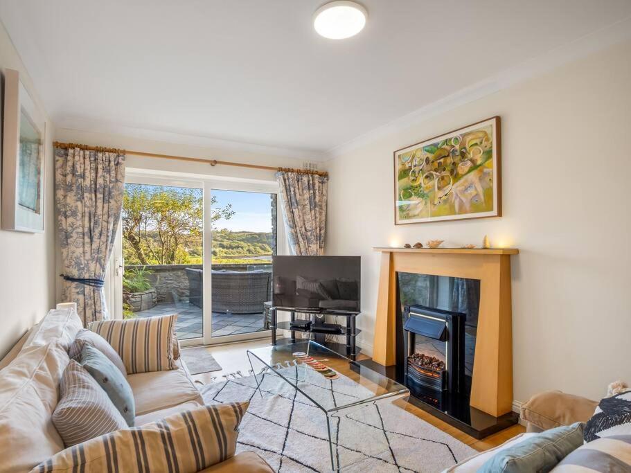 Clifden Seaview - Spectacular Apartment, Connemara