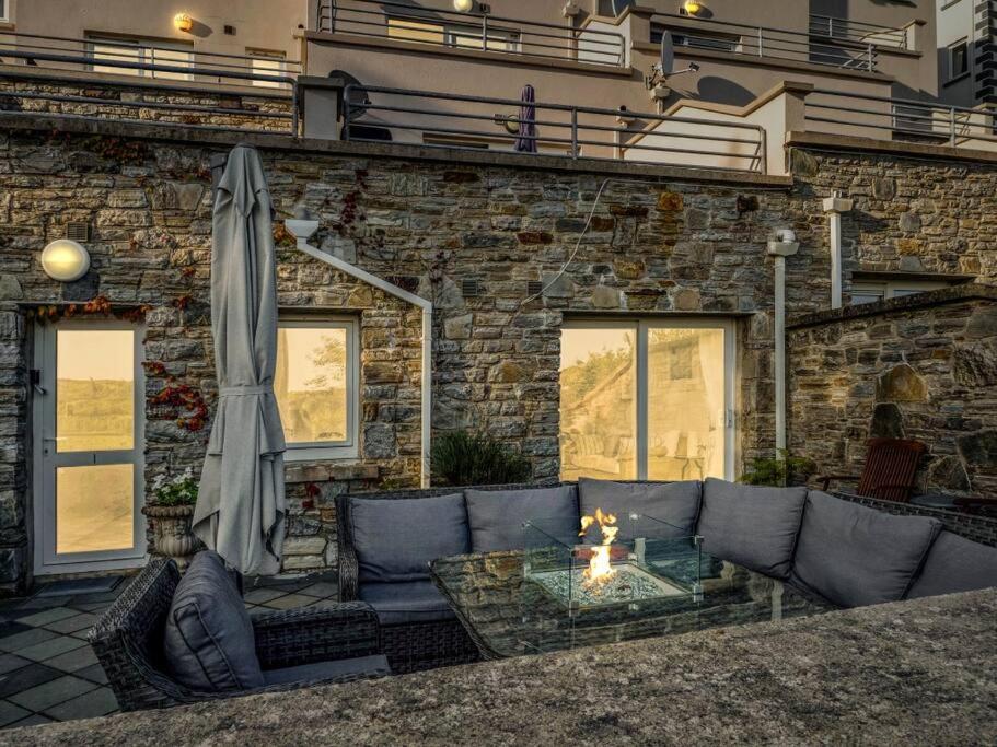 Clifden Seaview - Spectacular Apartment, Connemara