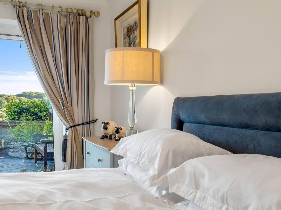 Clifden Seaview - Spectacular Apartment, Connemara