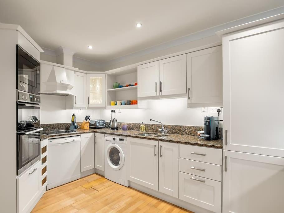 Clifden Seaview - Spectacular Apartment, Connemara