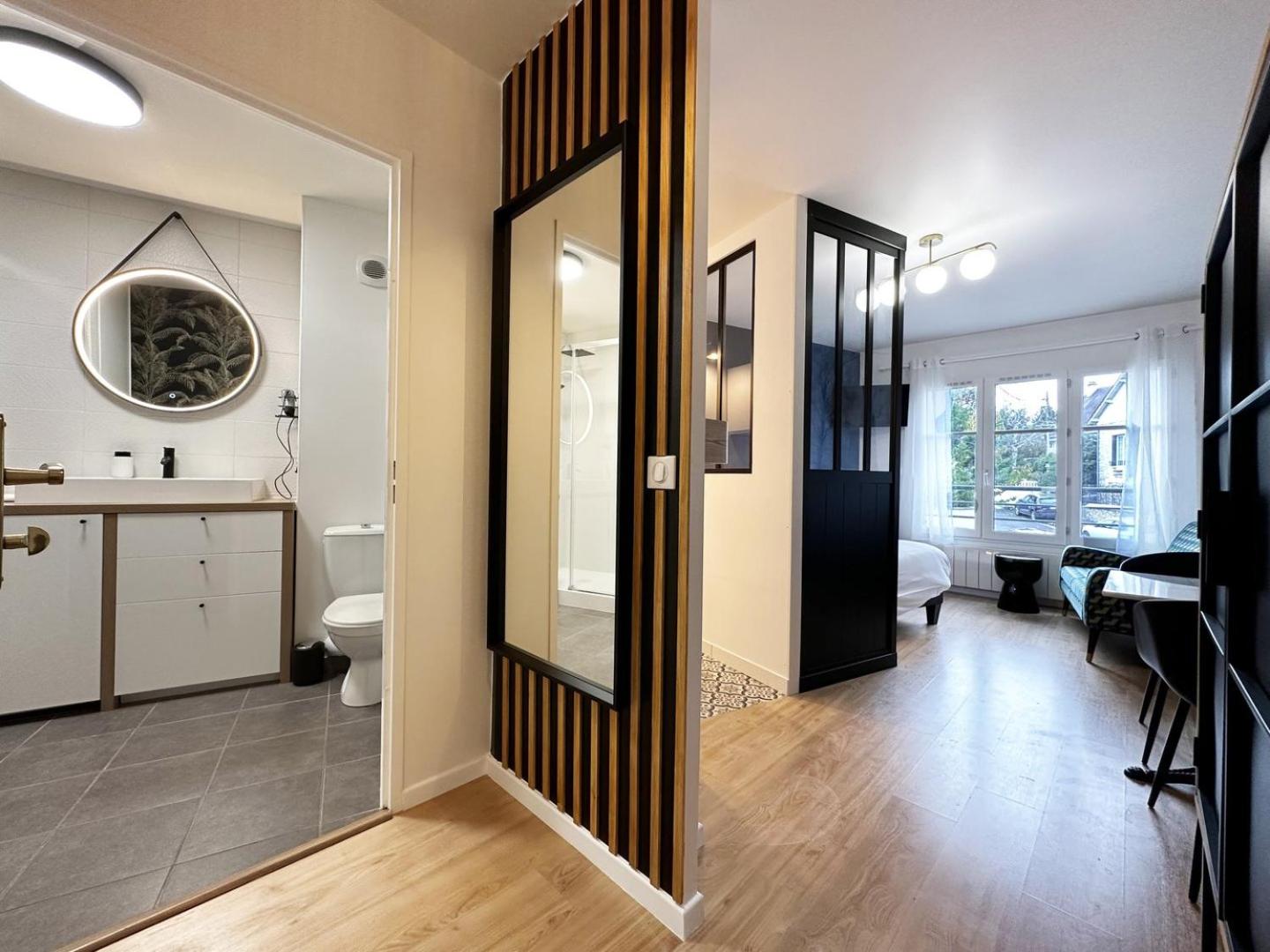 C le 15 - Studio Cosy avec Parking