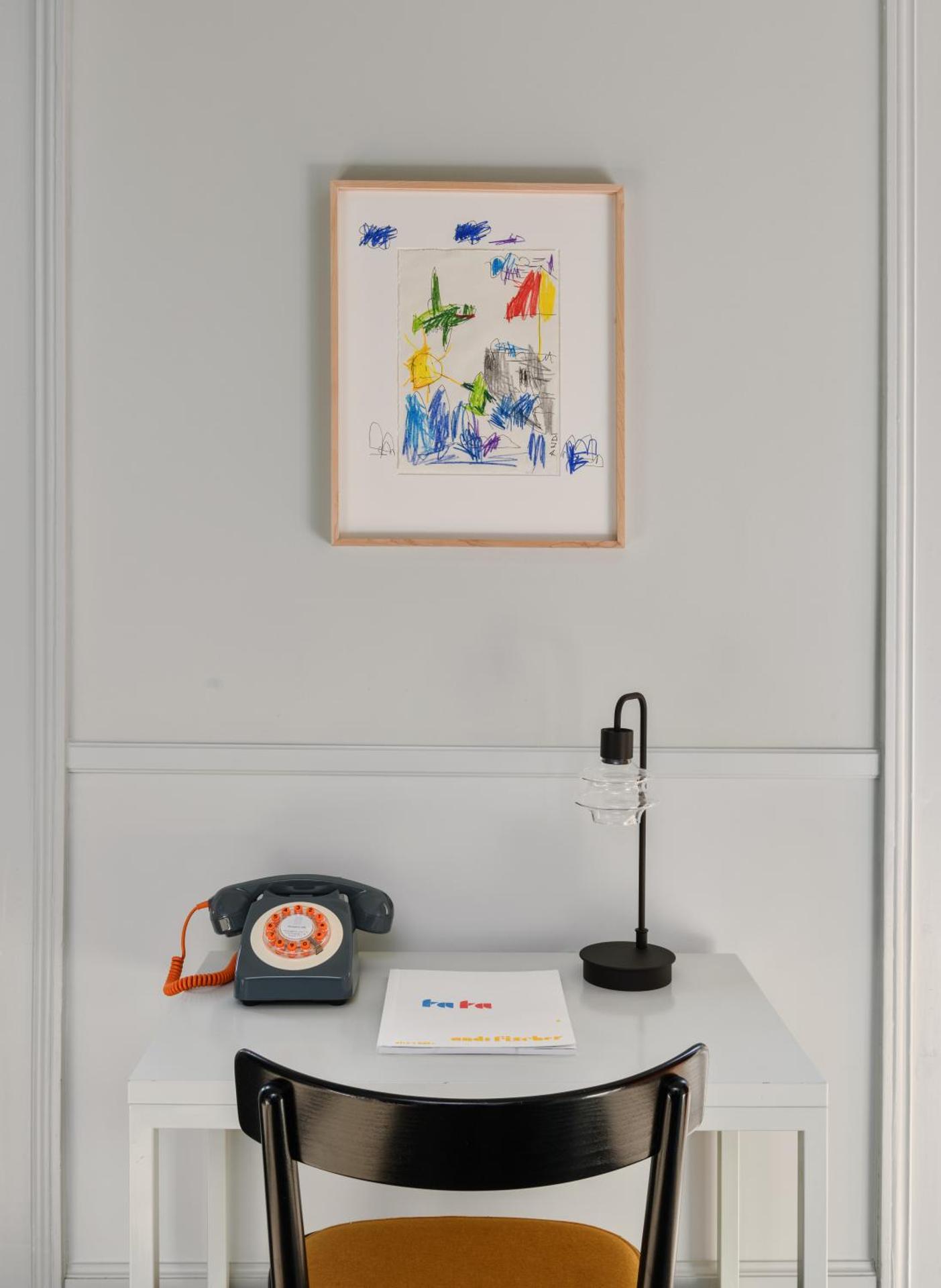 Photo of the whole room