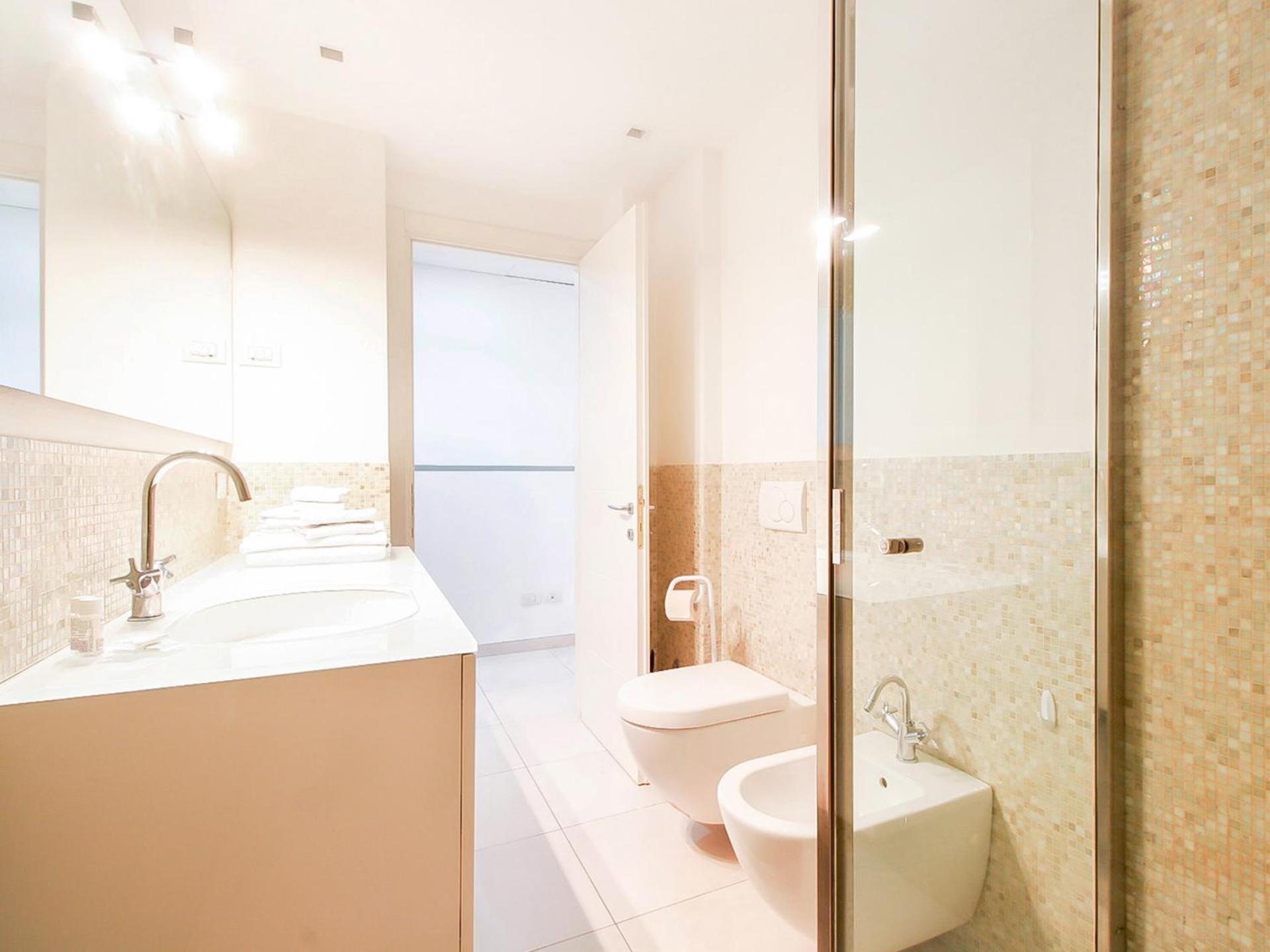 Stunning Apartment With An Amazing Terrace