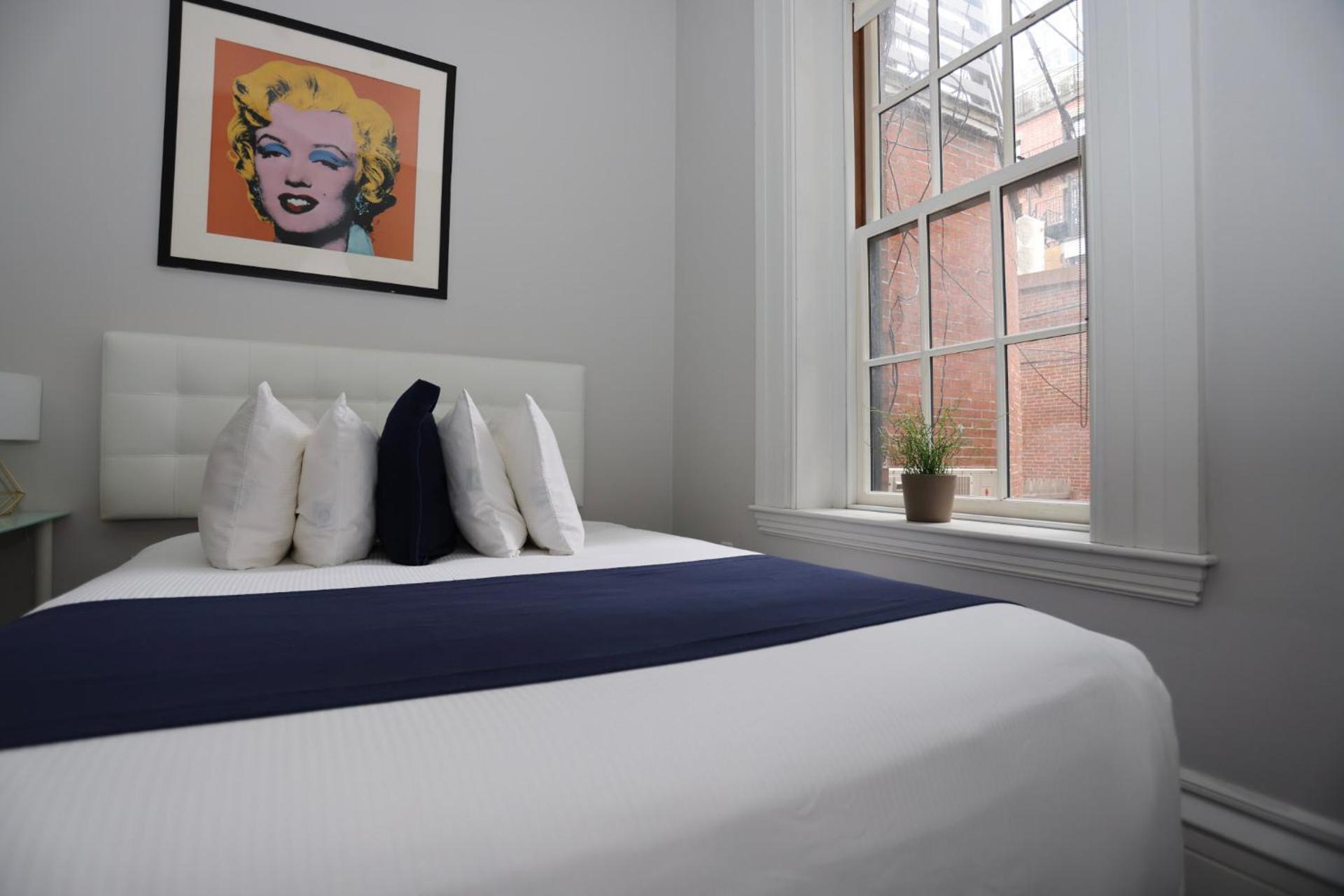 Charming & Stylish Studio on Beacon Hill #2