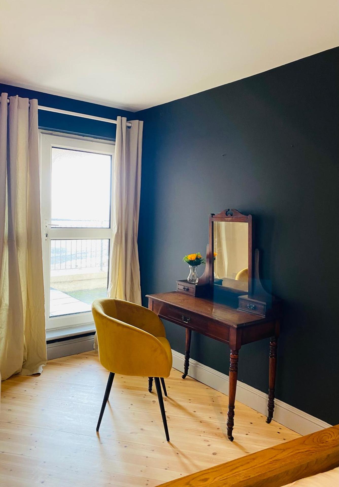 Apartment 2 @ Clifden Bay Apartments