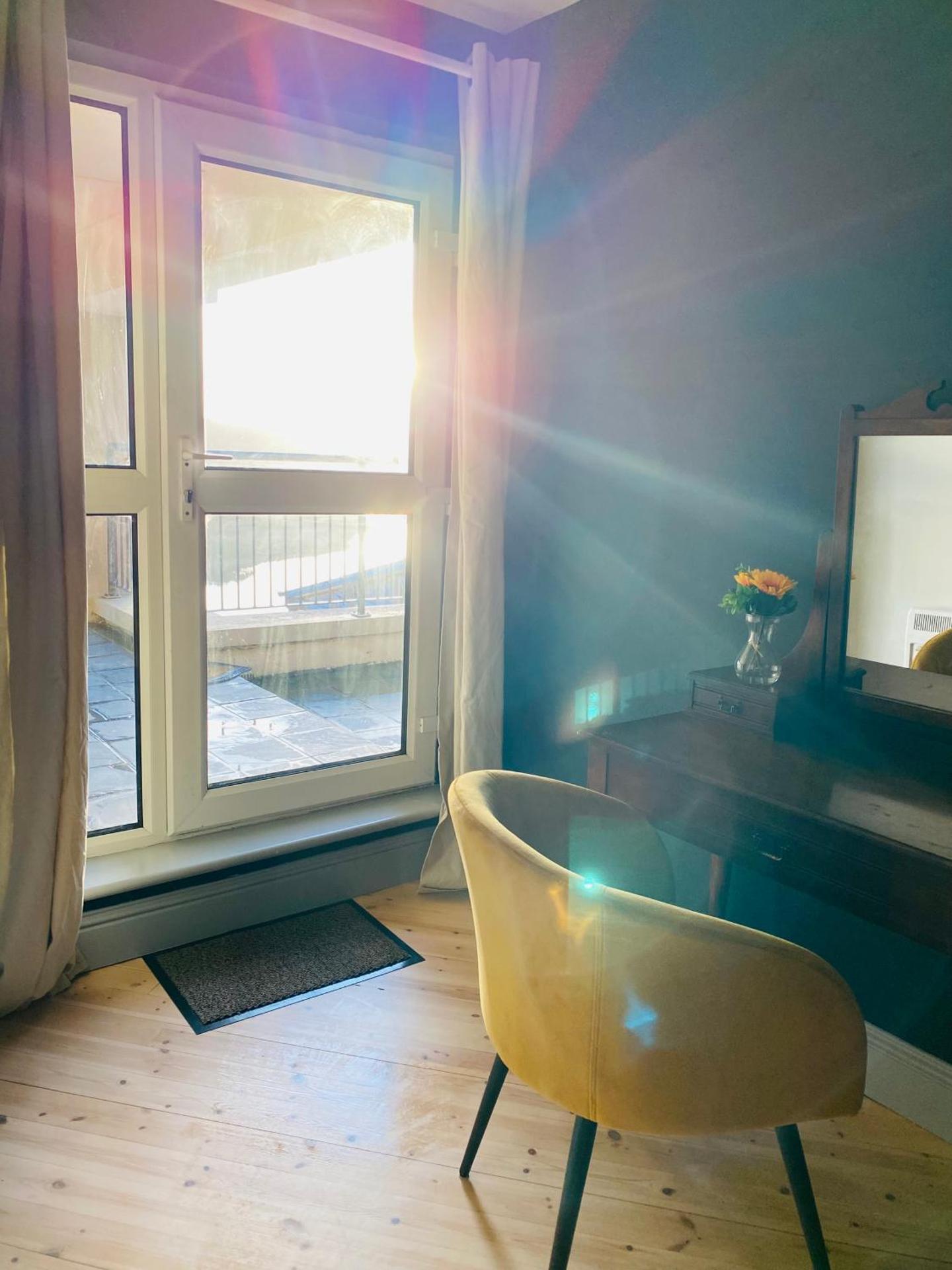 Apartment 2 @ Clifden Bay Apartments