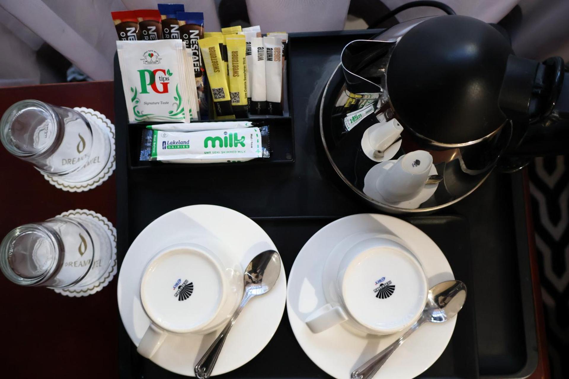 Coffee/tea facilities