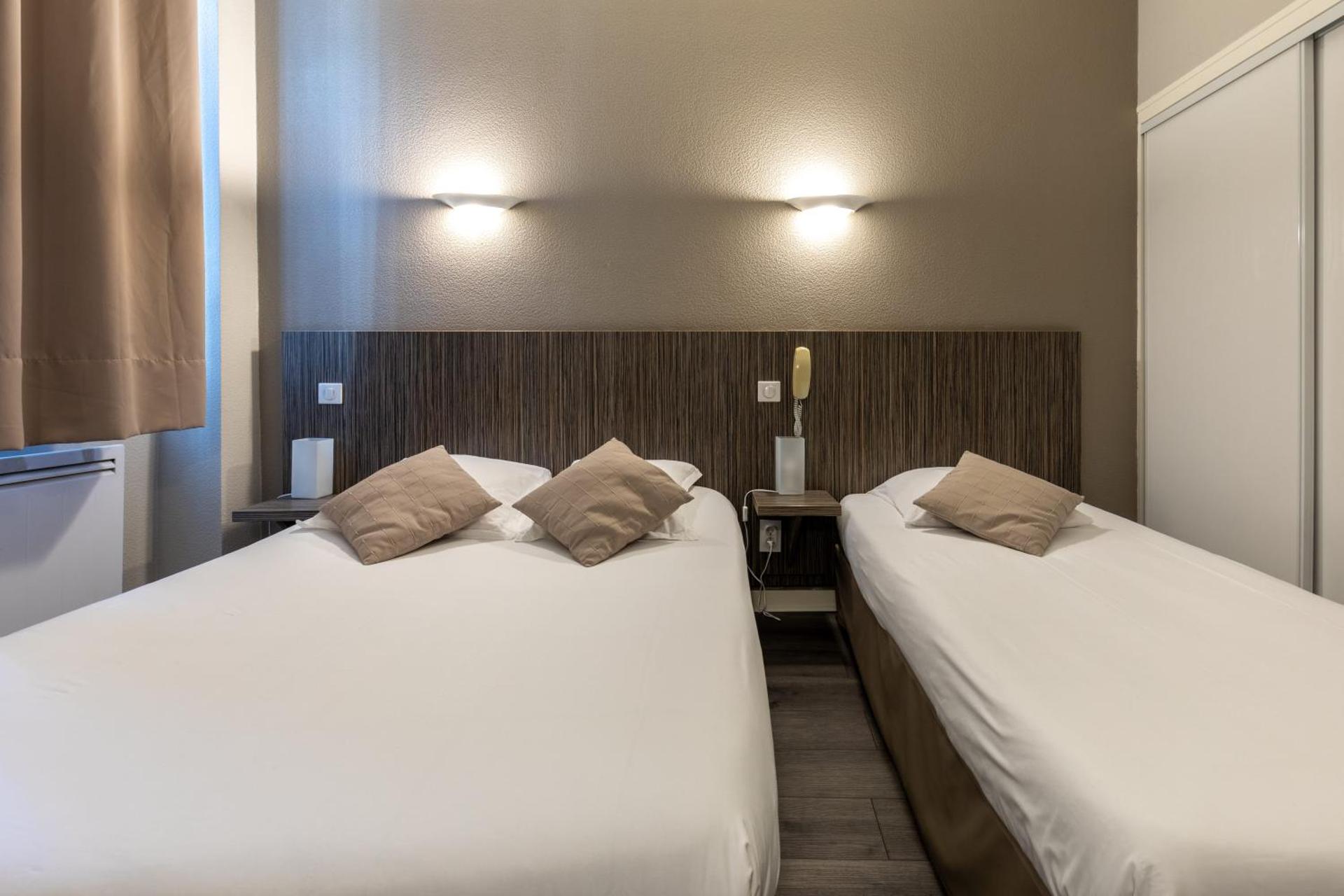 Hôtel Café les Fleurs