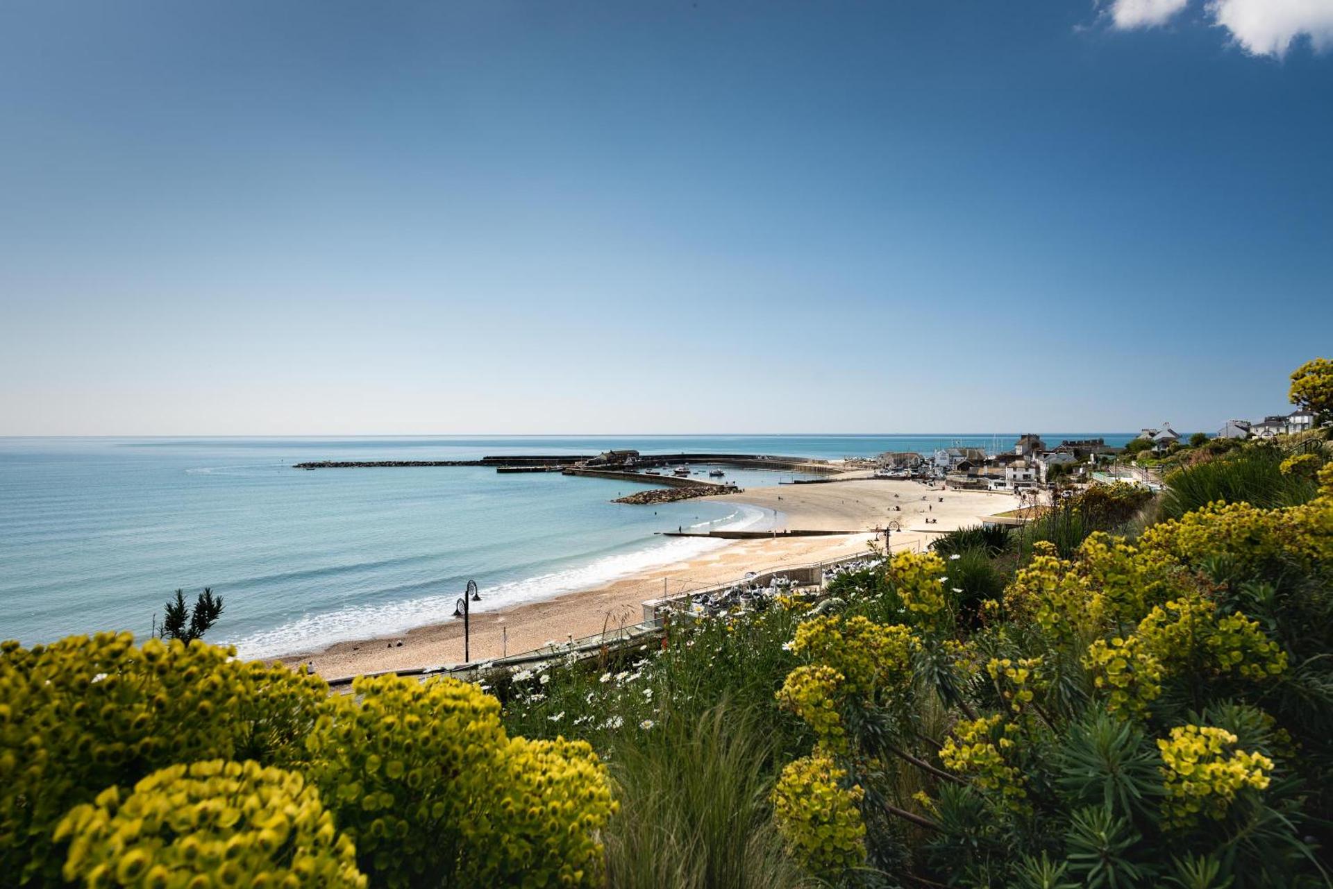 Gorgeous Boutique Flat Sleeps 2 in Lyme Regis