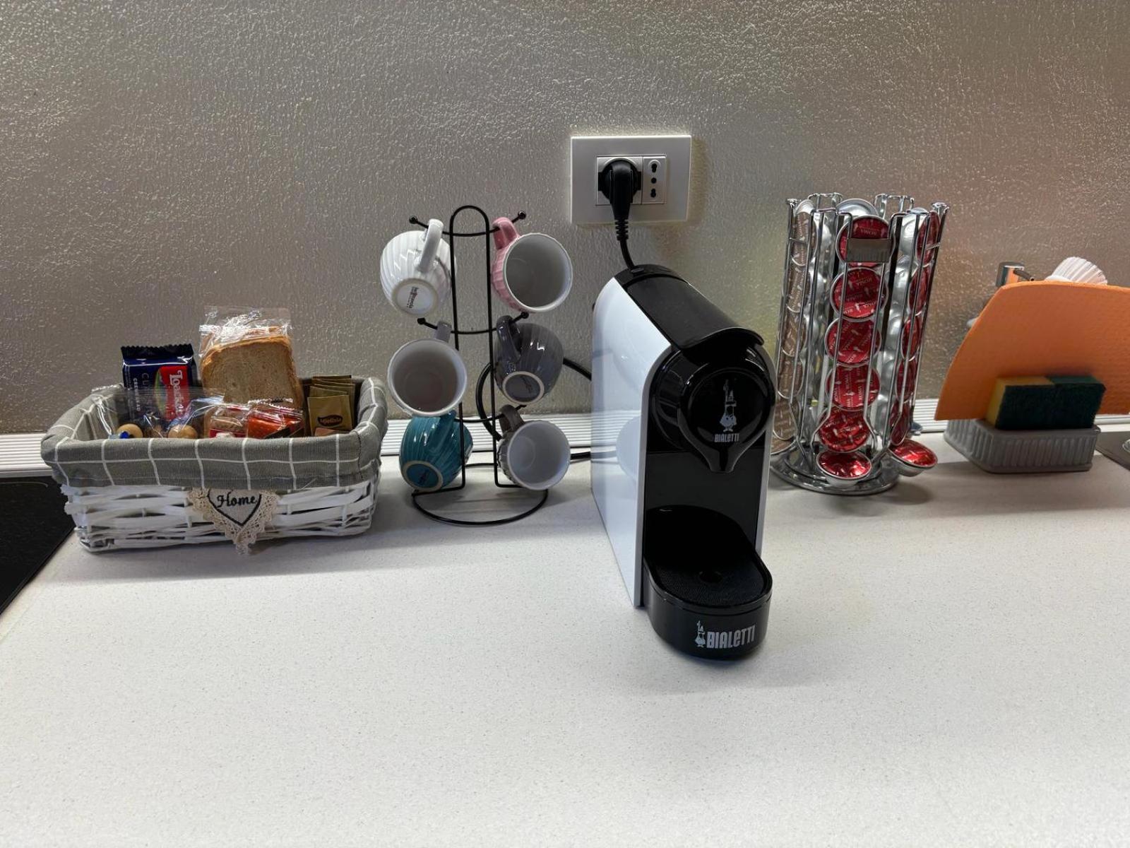 Coffee/tea facilities