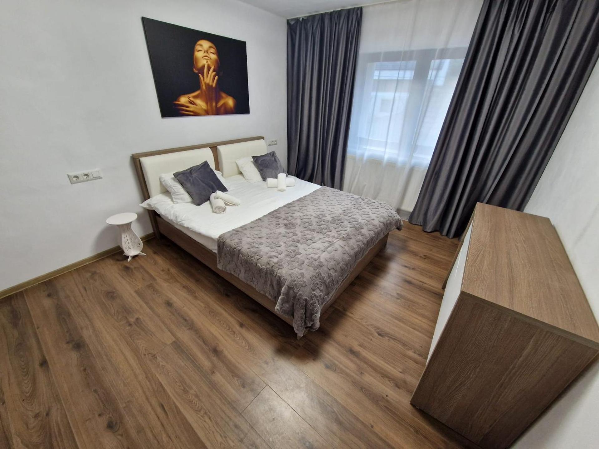 Vila AliBi Valiug - 200m from Ponton Casa Baraj