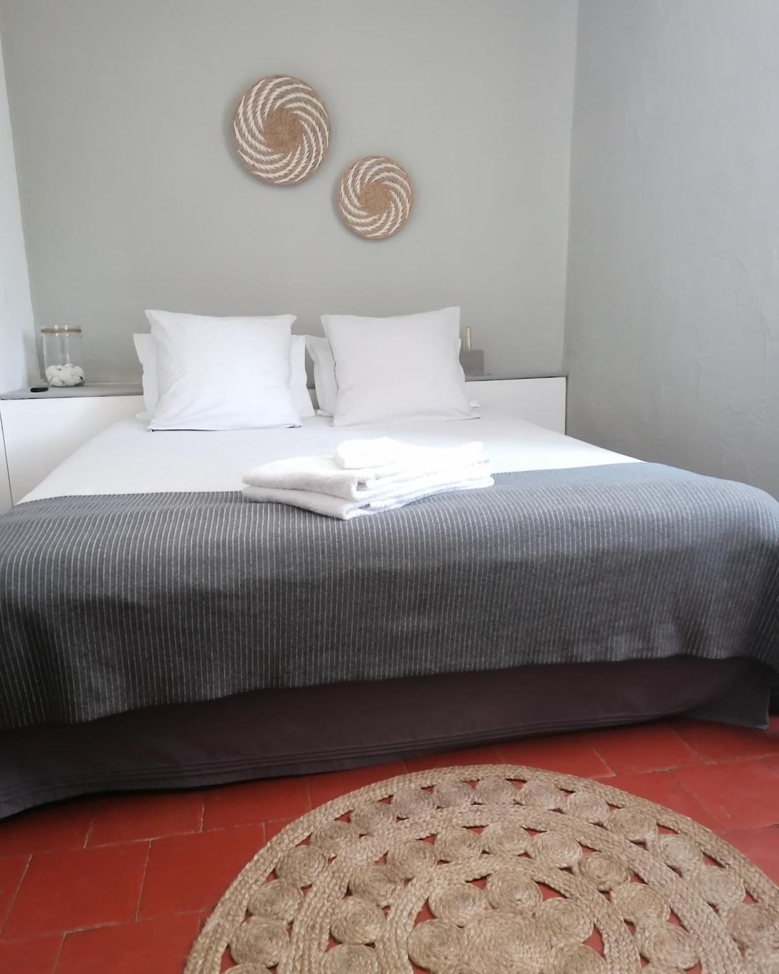 Apartment with Garden View