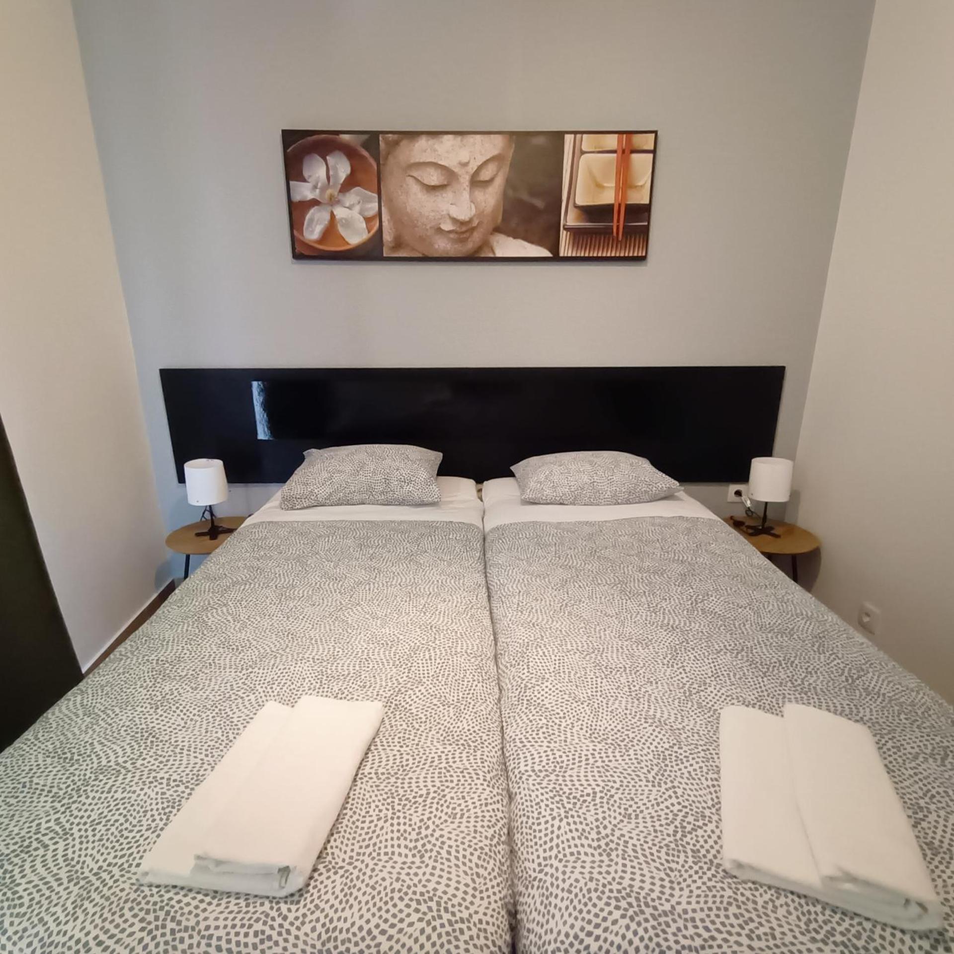 Good Vibes - Lagos Guesthouse