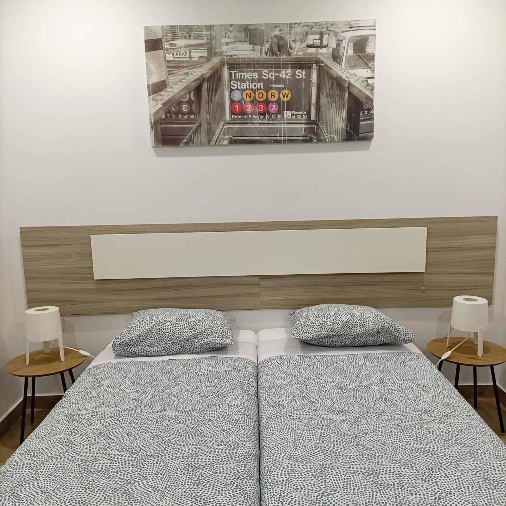 Good Vibes - Lagos Guesthouse