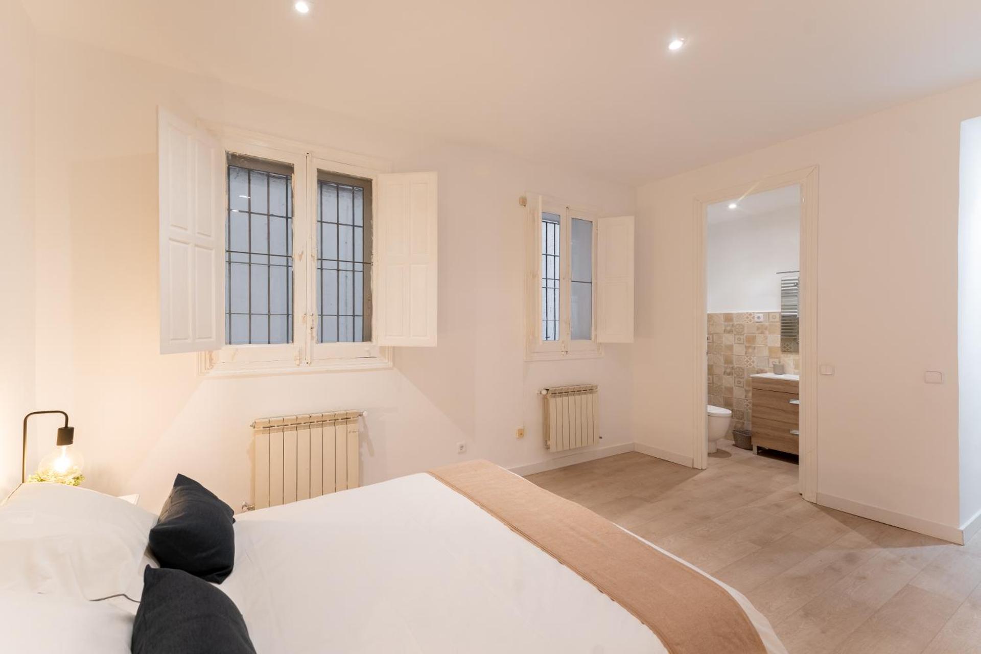 Luxe Apartment in Chamberí Chic