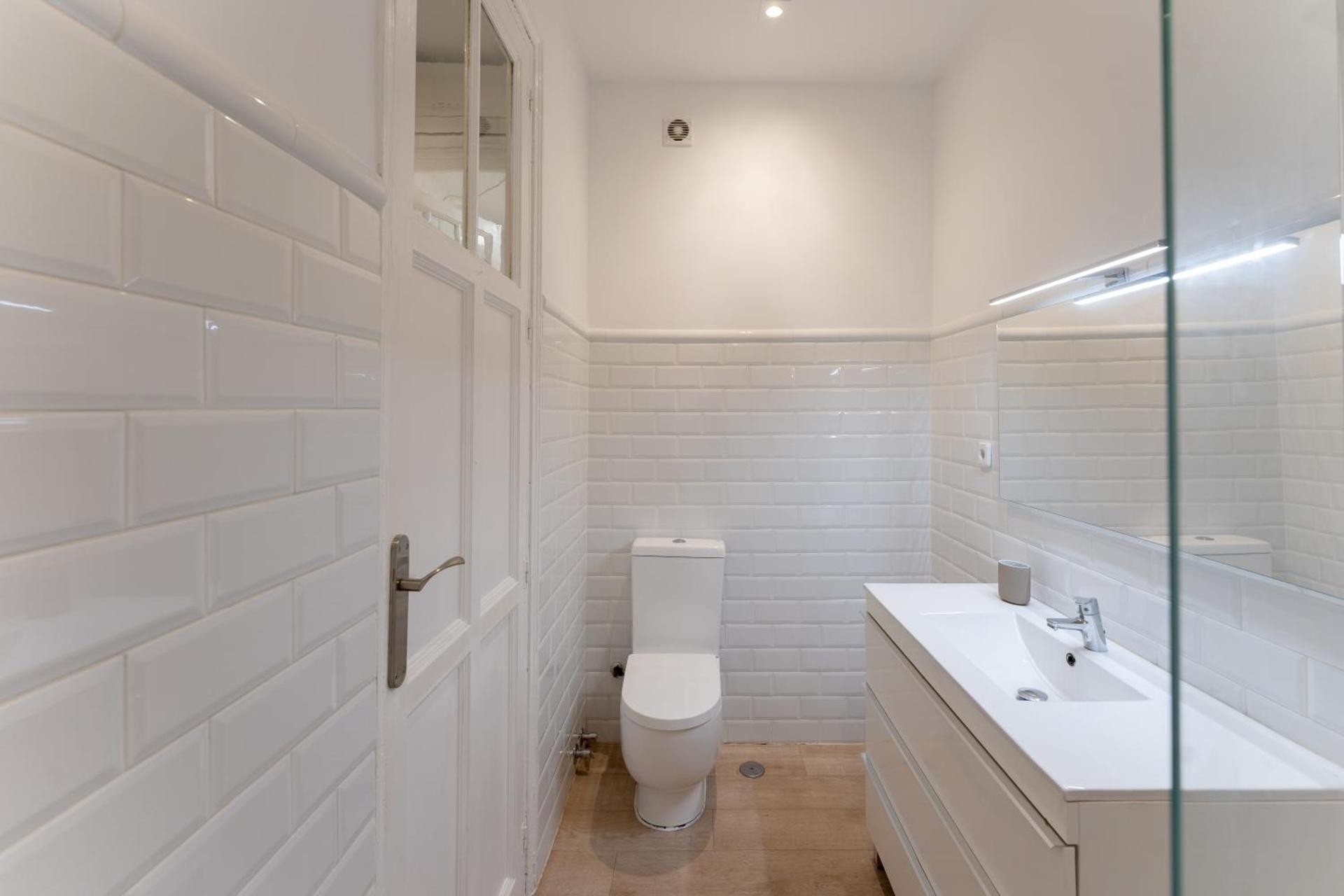 Luxe Apartment in Chamberí Chic