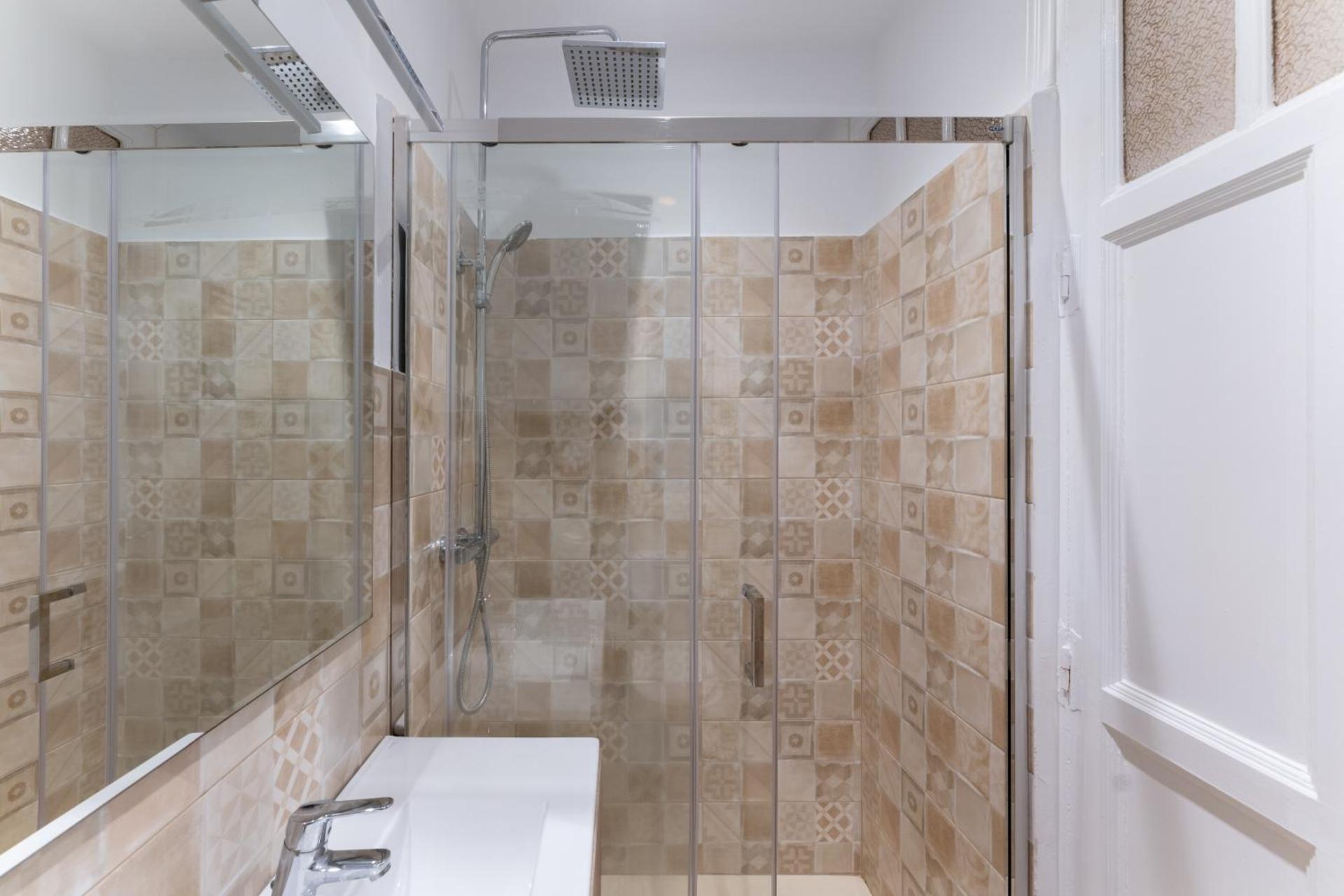 Luxe Apartment in Chamberí Chic