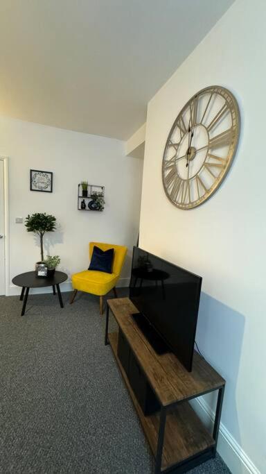 Cosy home in Barnsley centre