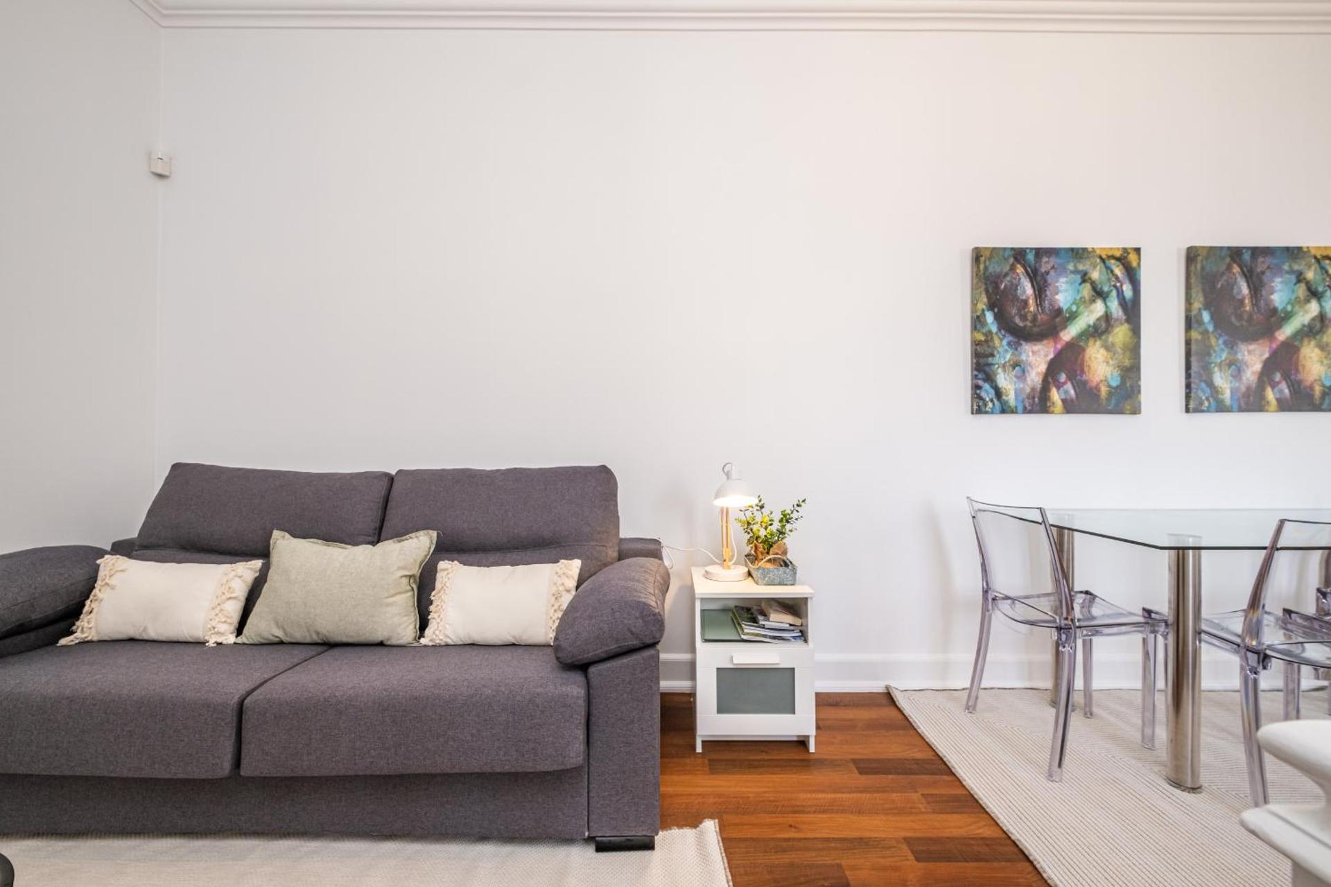 Communal lounge/ TV room