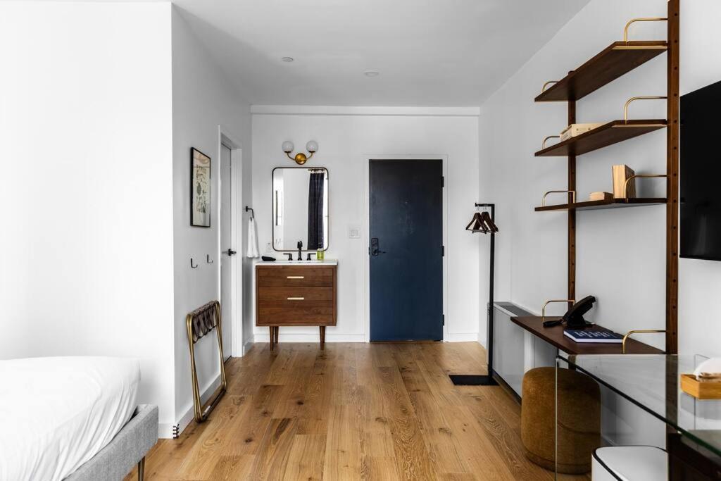 The Phenix Historic DTWN Hotel, King Bed, Room # 309