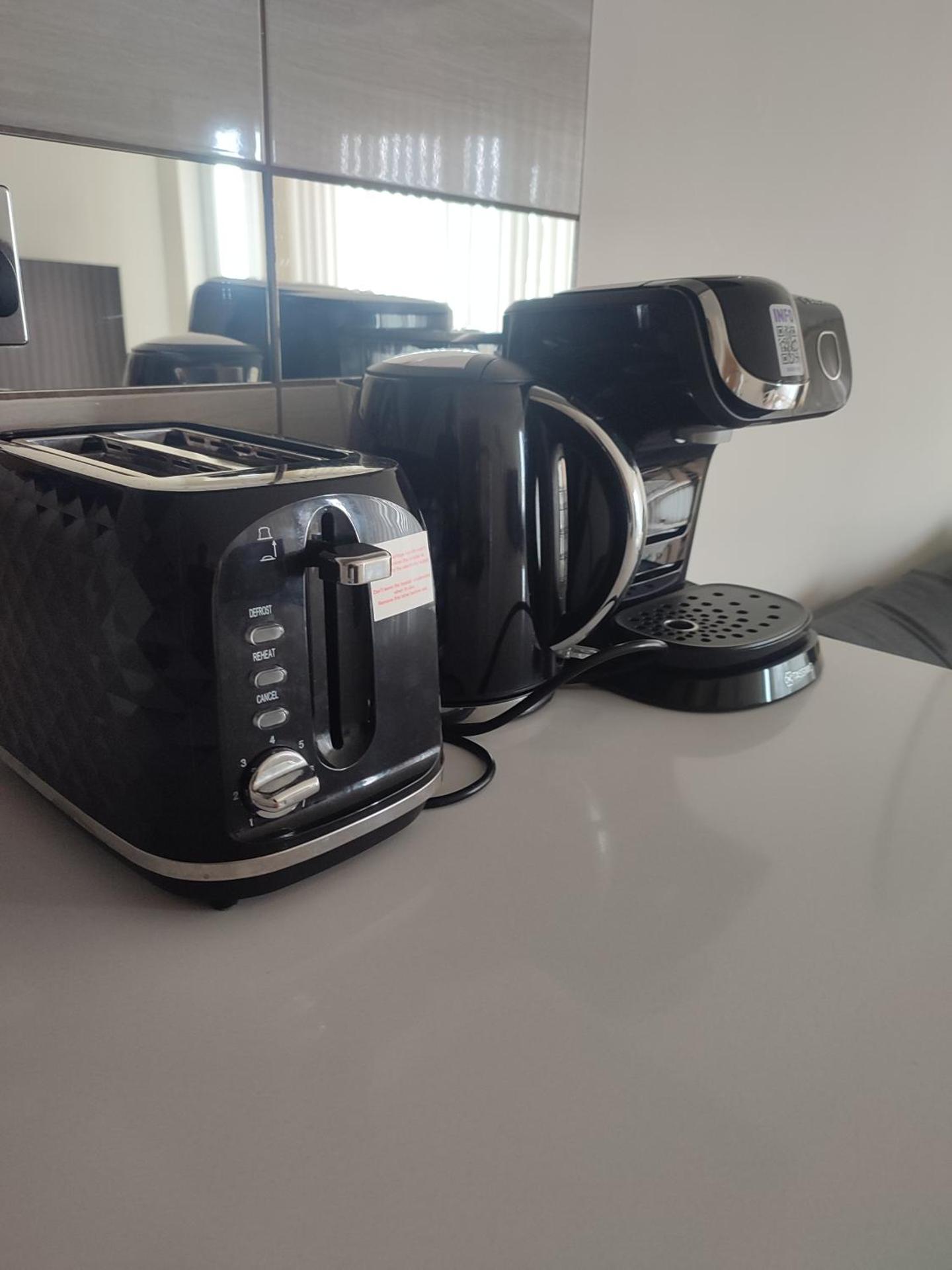 Supermarket/grocery shop