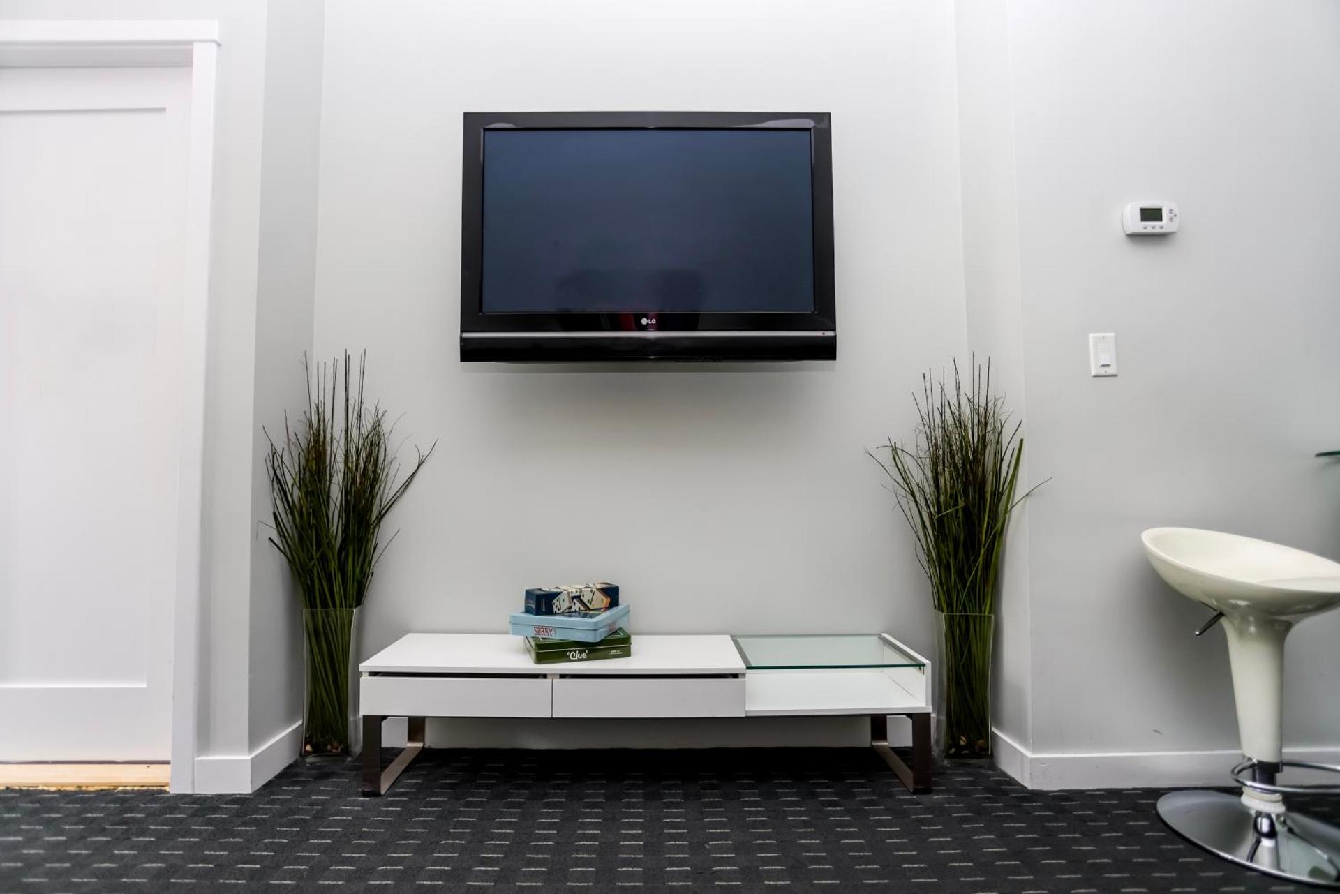 Stylish Studio on Newbury St #3