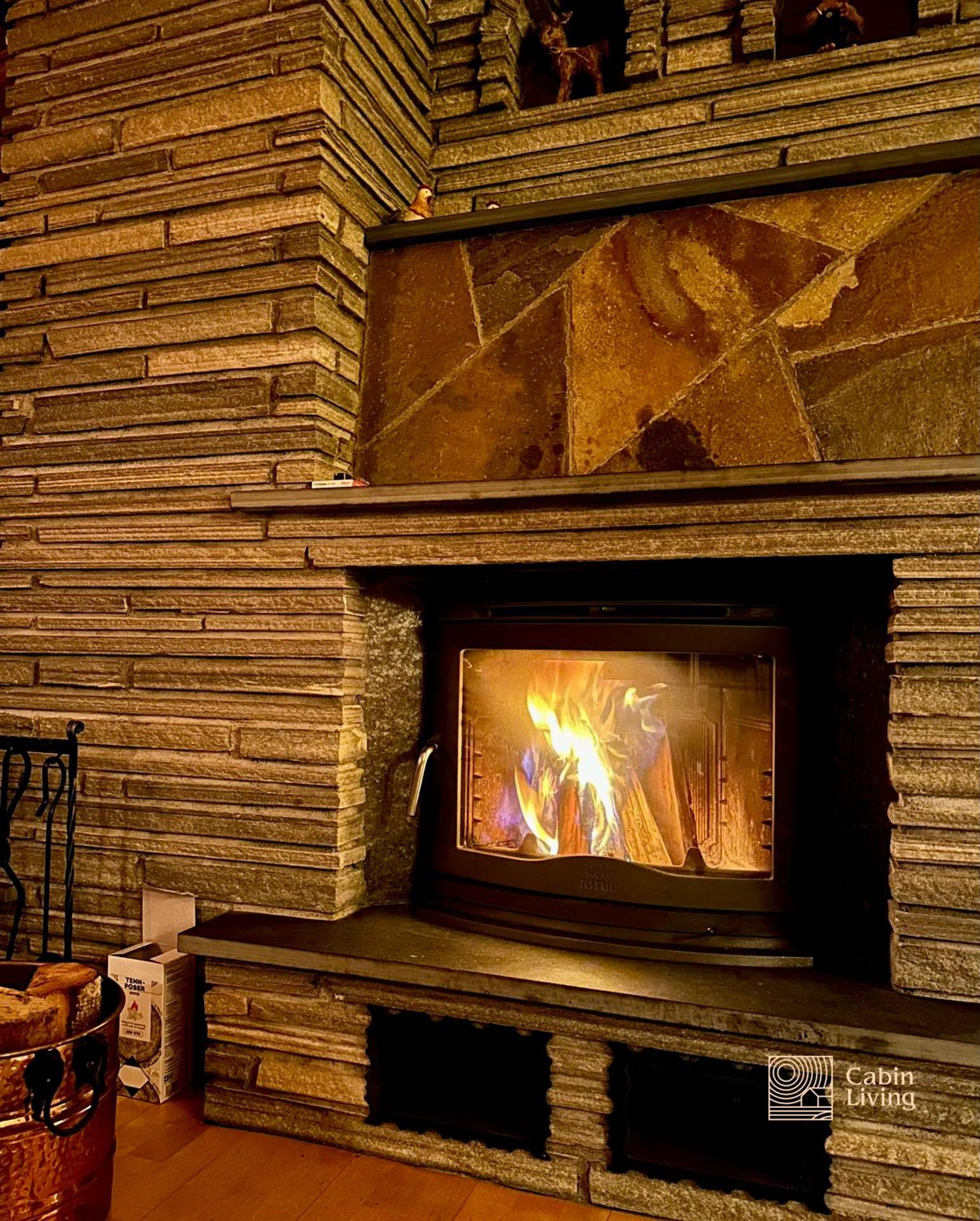 Large cabin with Sjusjøens best view, sauna and ski in out