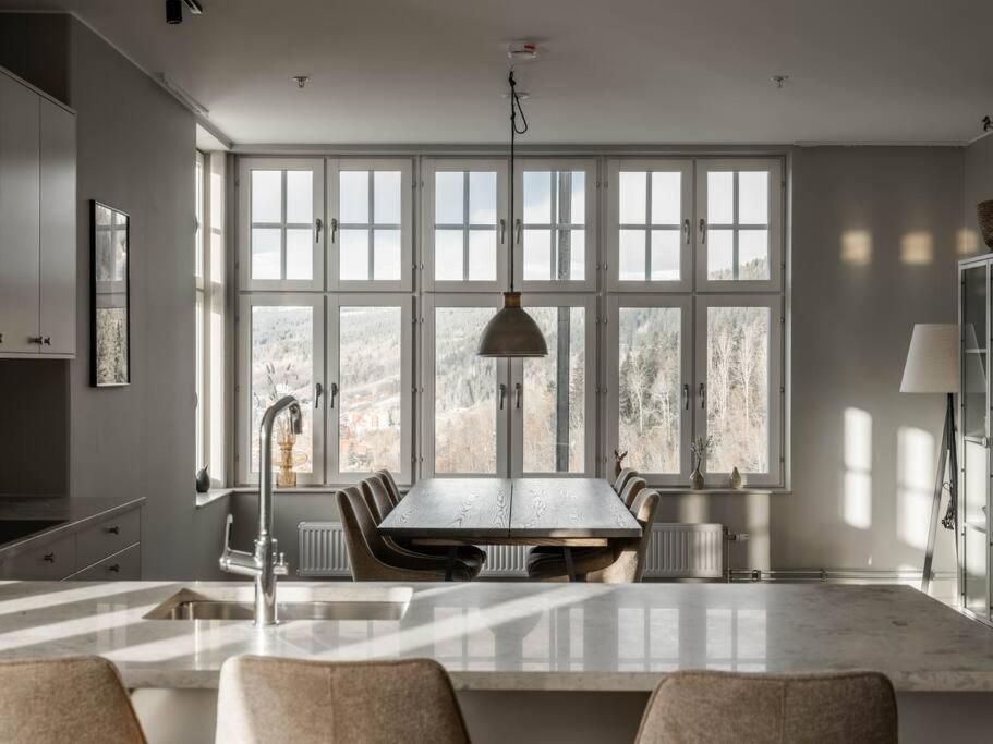 Are Alpine Retreat 6-Guest Ski Apt with Sauna