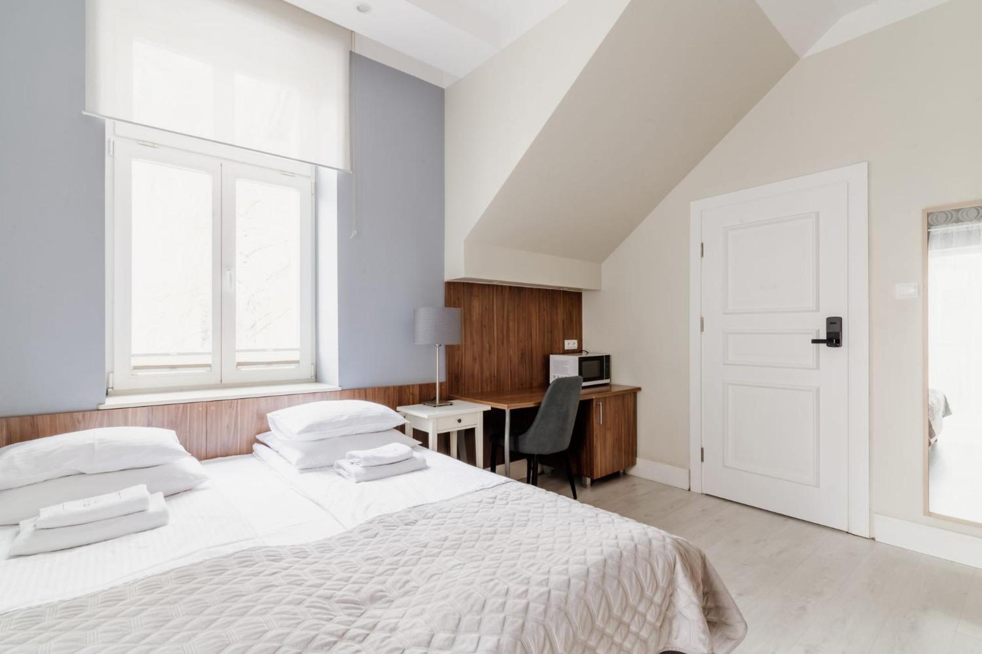 Double Room with garden access