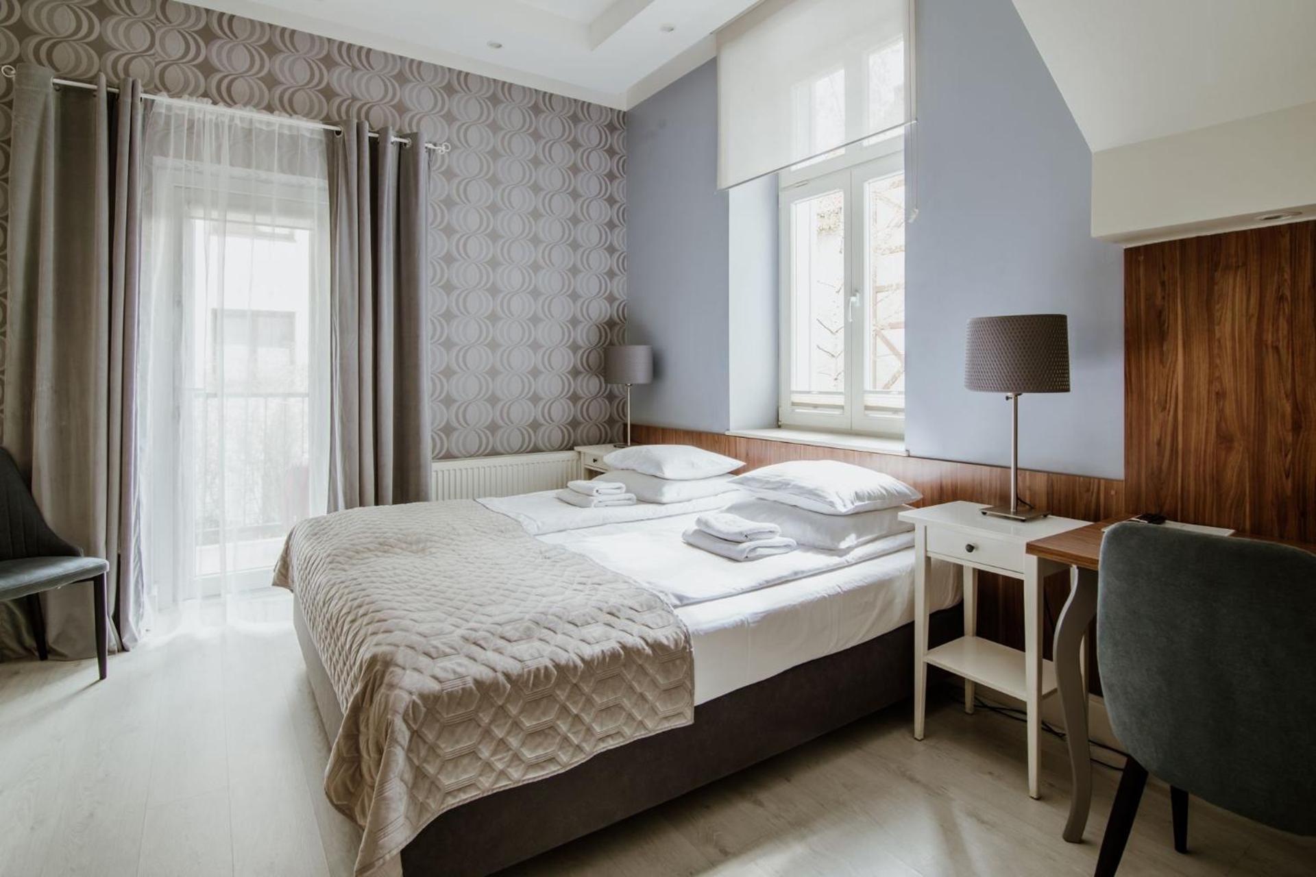 Double Room with garden access