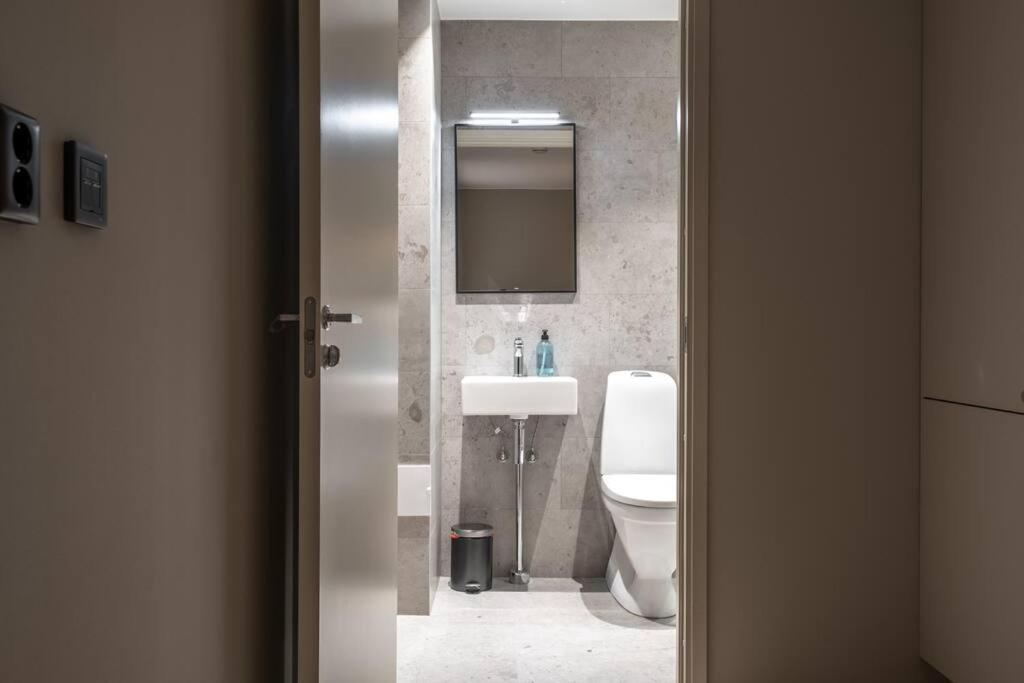 Slope-Side Bliss 8-Guest Apt