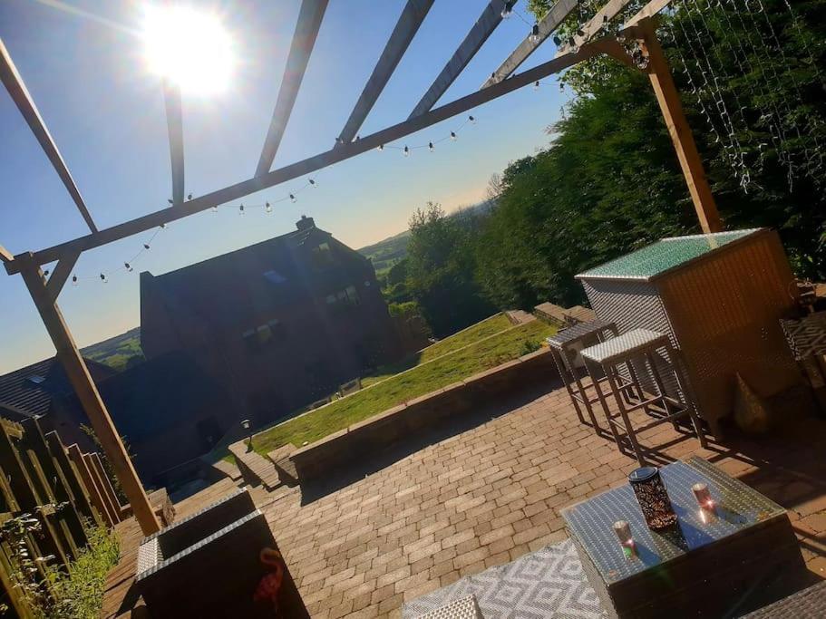 The Chase, Luxury Hot Tub Retreat, Pets Welcomed