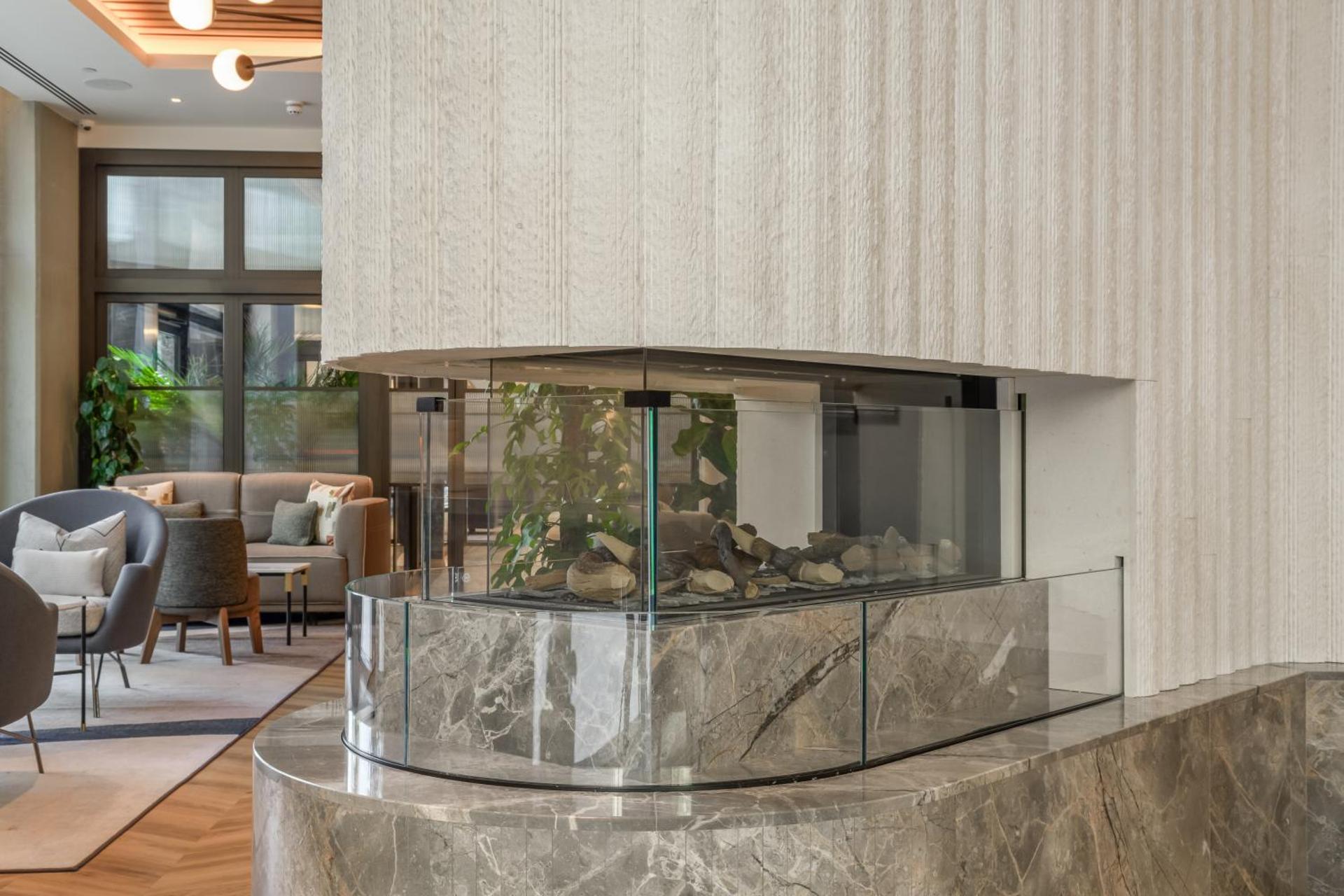 Communal lounge/ TV room