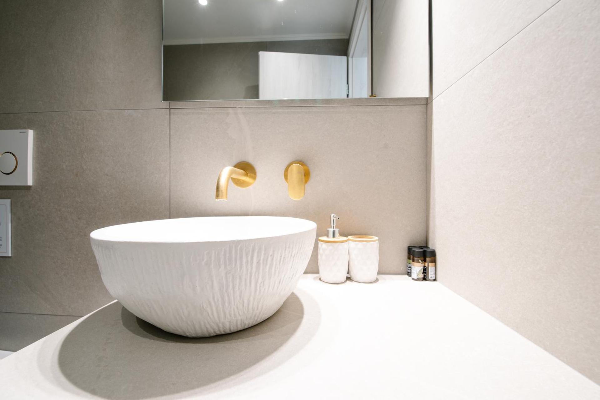 Ennea Suites-Luna suite