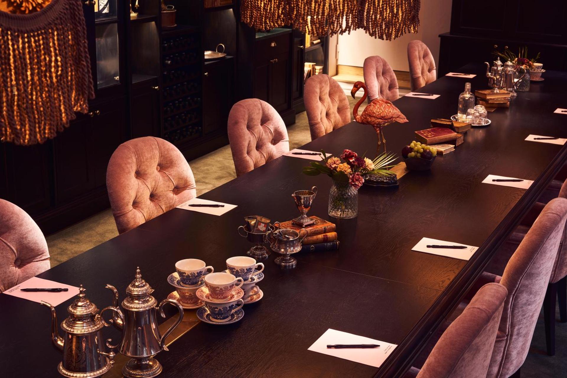 Meeting/conference room