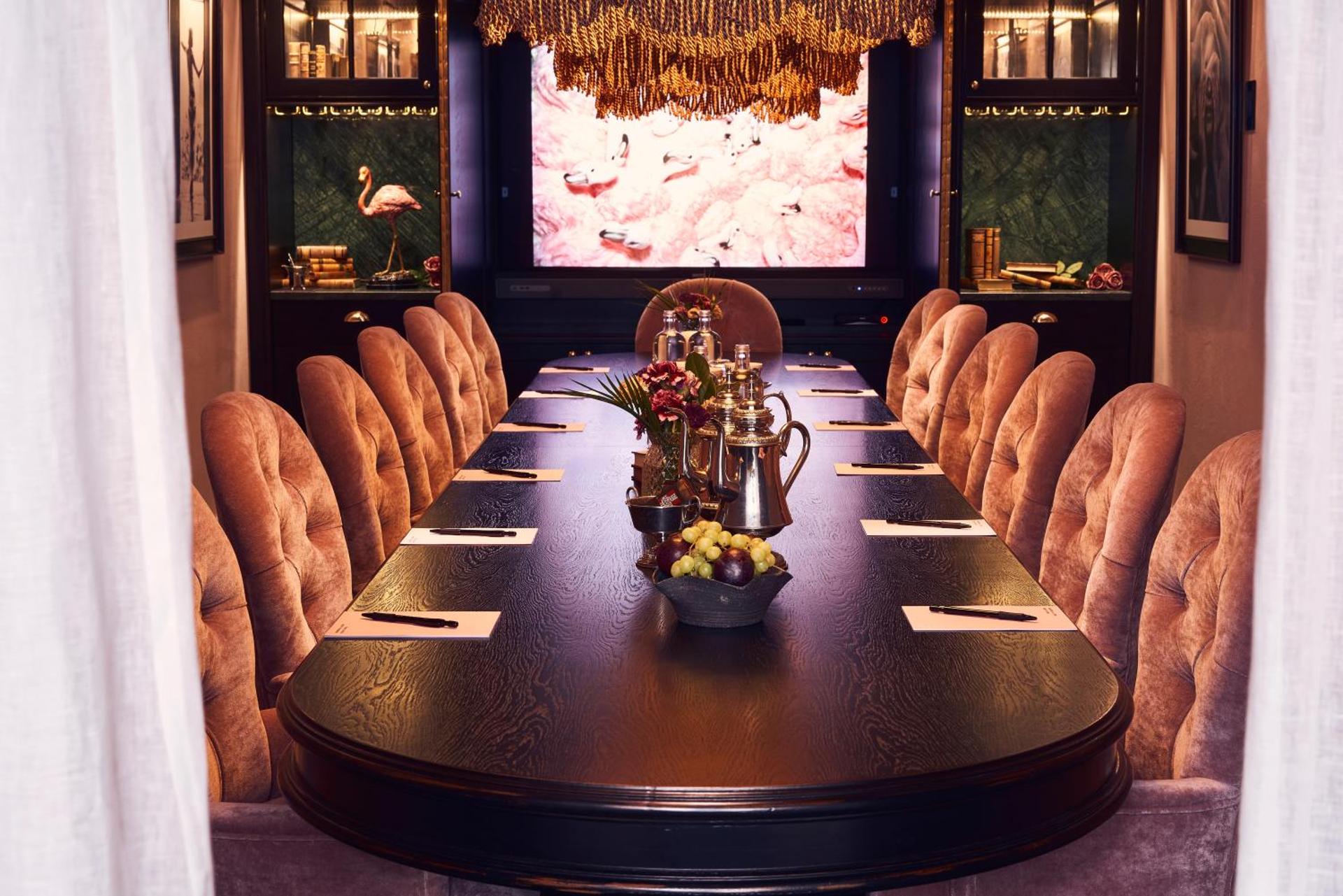 Meeting/conference room