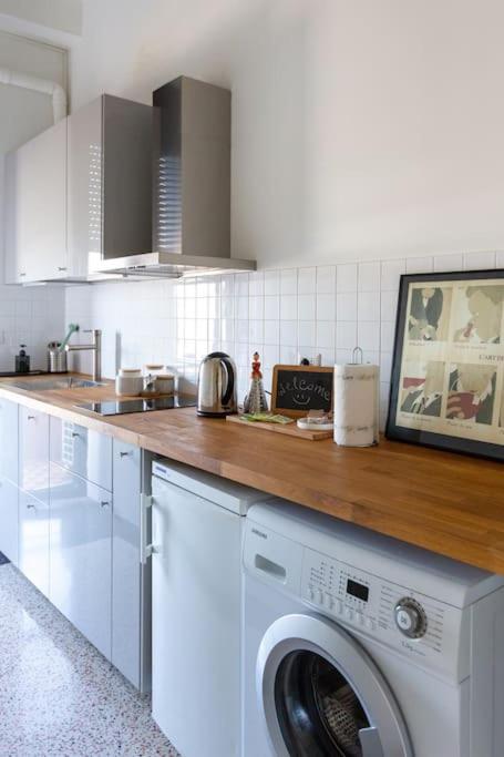 BIG BRIGHT COZY STUDIO APARTMENT IN NOLO NEAR MM1