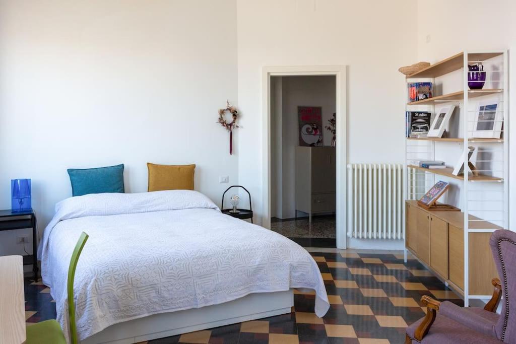 BIG BRIGHT COZY STUDIO APARTMENT IN NOLO NEAR MM1