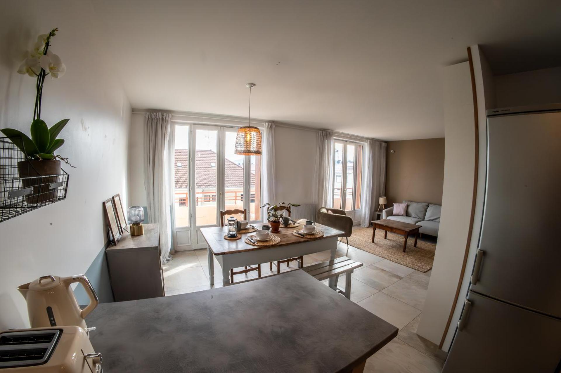 Les 3 Monts - vue panoramique sur les montagnes