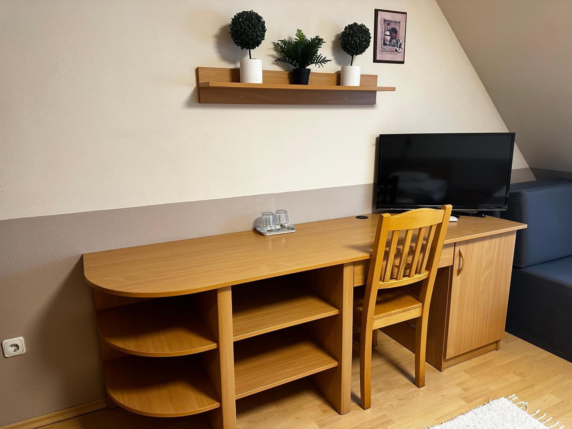 Gyarmati Panzió & Étterem