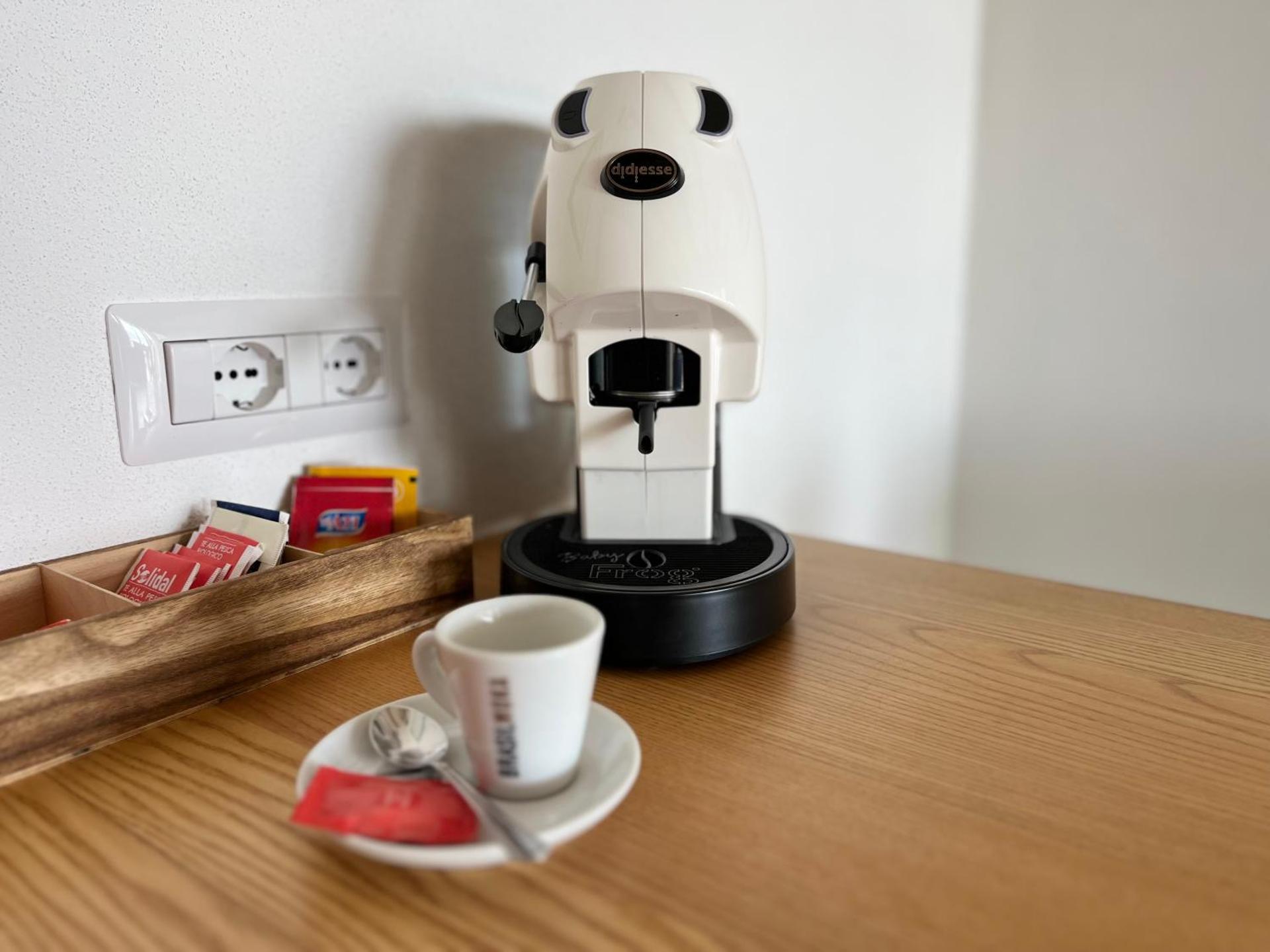 Coffee/tea facilities