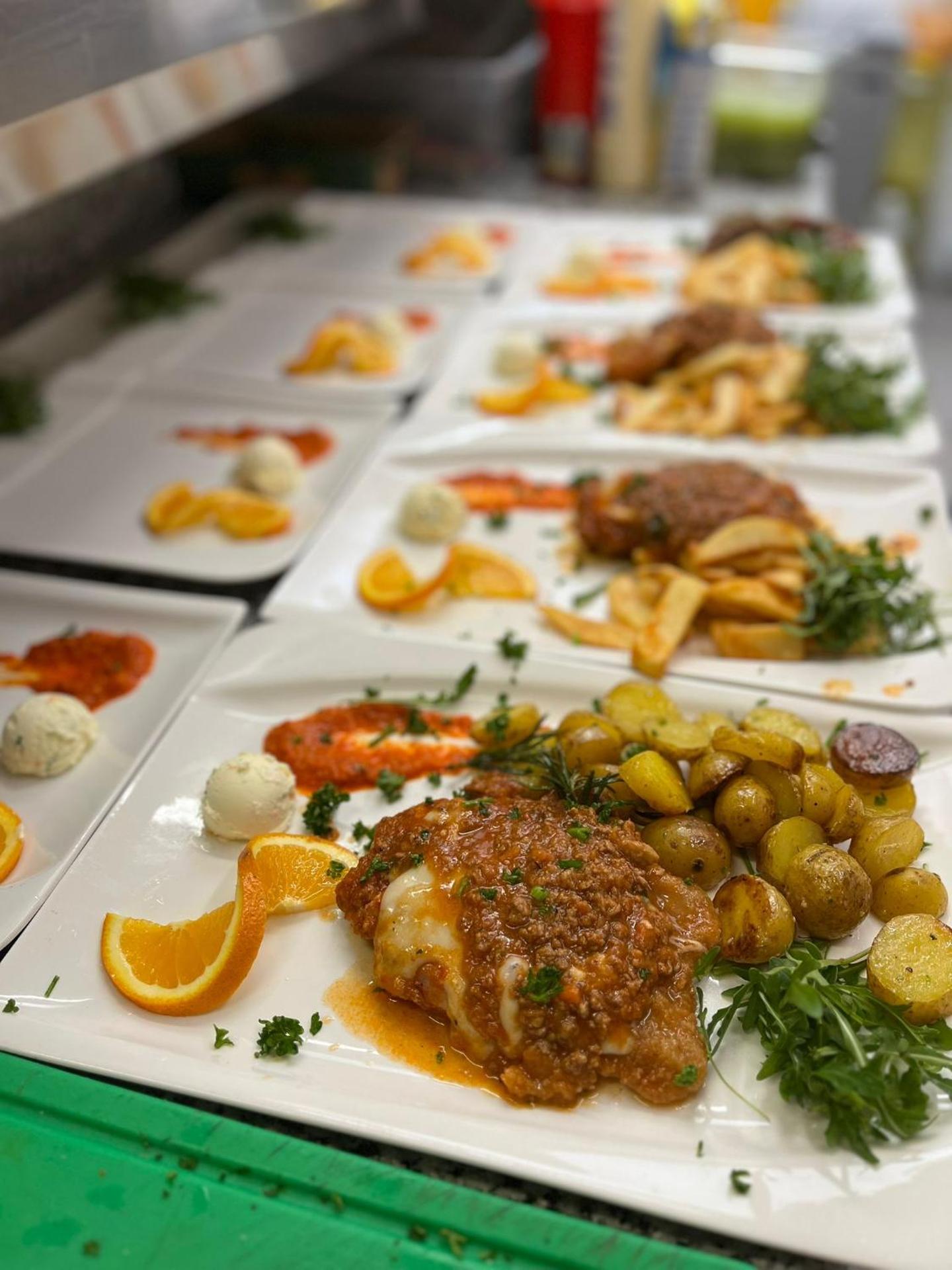 Restaurant/places to eat