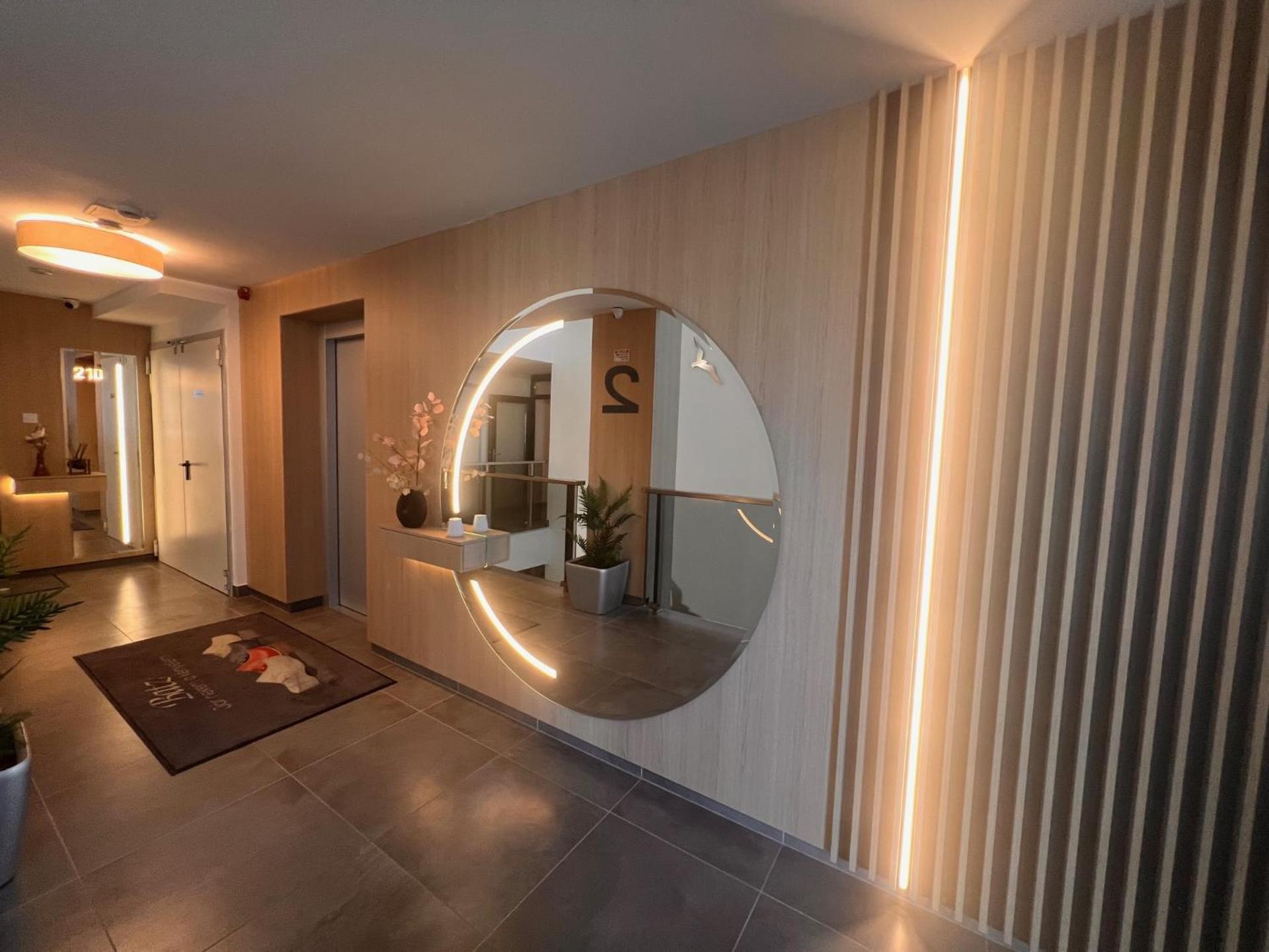 Karzo Property LK 203